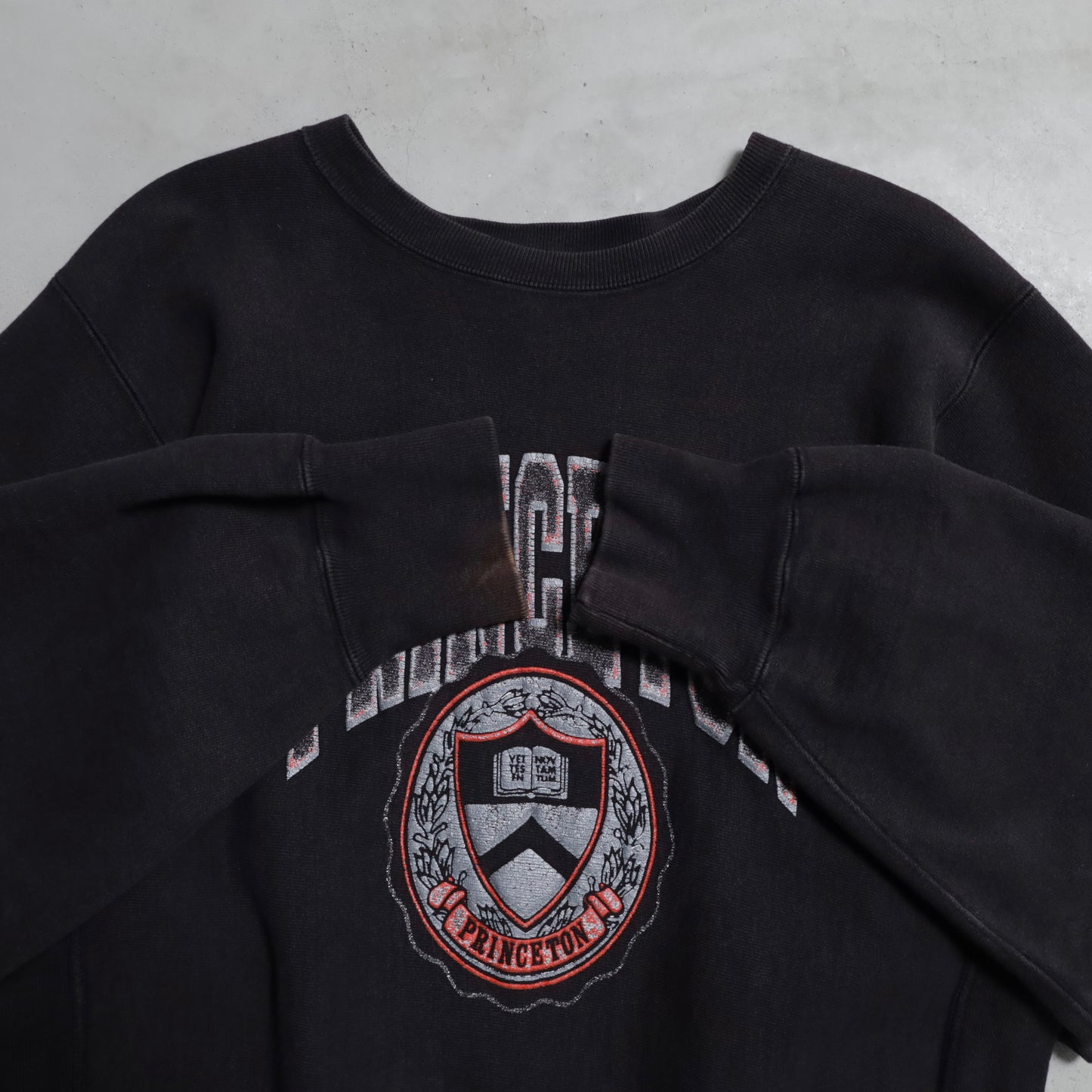 CHAMPION "PRINCETON" REVERSE WEAVE SWEAT SHIRT (BLACK/LARGE/GOOD USED CONDITION)