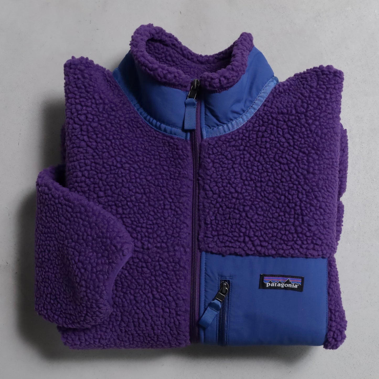 PATAGONIA RETRO-X JACKET (MUDIUM/MINT CONDITION)