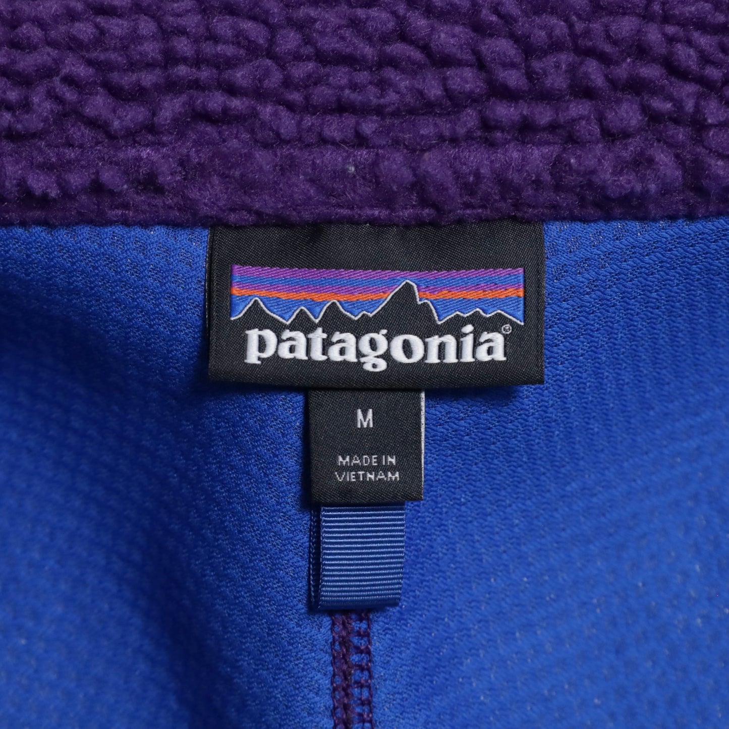 PATAGONIA RETRO-X JACKET (MUDIUM/MINT CONDITION)