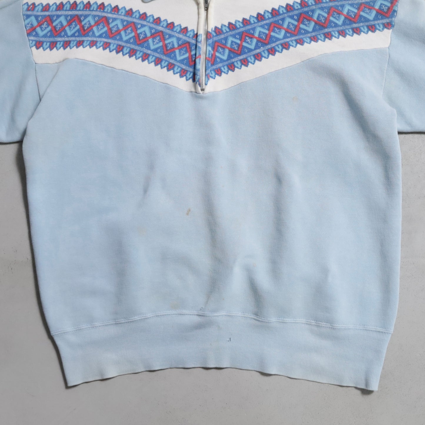SNOW PATTERN HALF-ZIP SWEAT SHIRT (BIG SIZE/GOOD USED CONDITION)