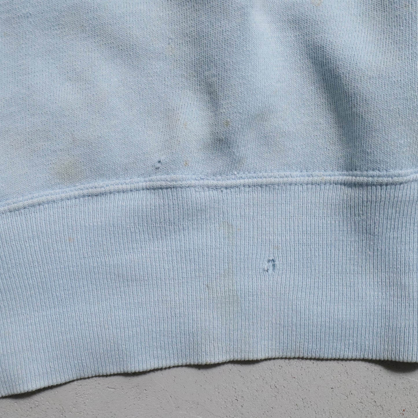 SNOW PATTERN HALF-ZIP SWEAT SHIRT (BIG SIZE/GOOD USED CONDITION)