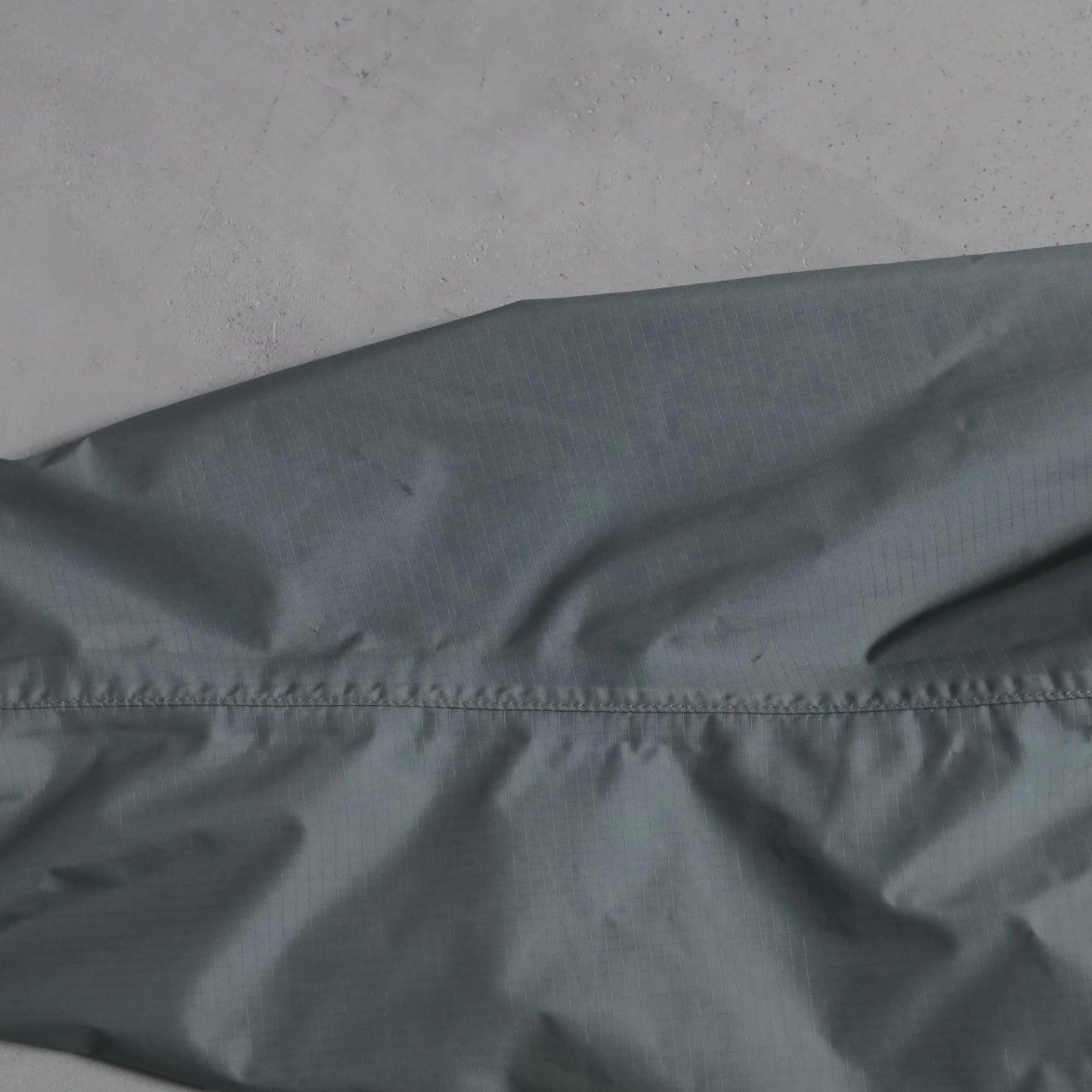 PATAGONIA DEEP WADING JACKET (SMALL/MINT CONDITION)