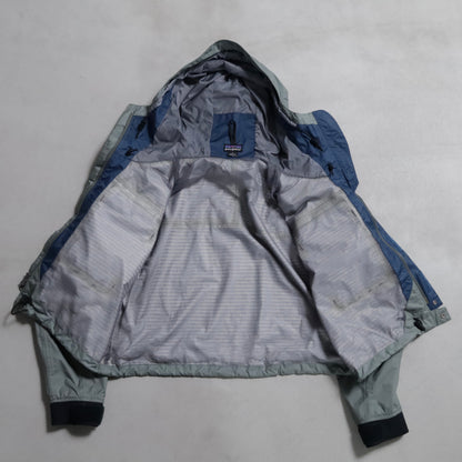 PATAGONIA DEEP WADING JACKET (SMALL/MINT CONDITION)