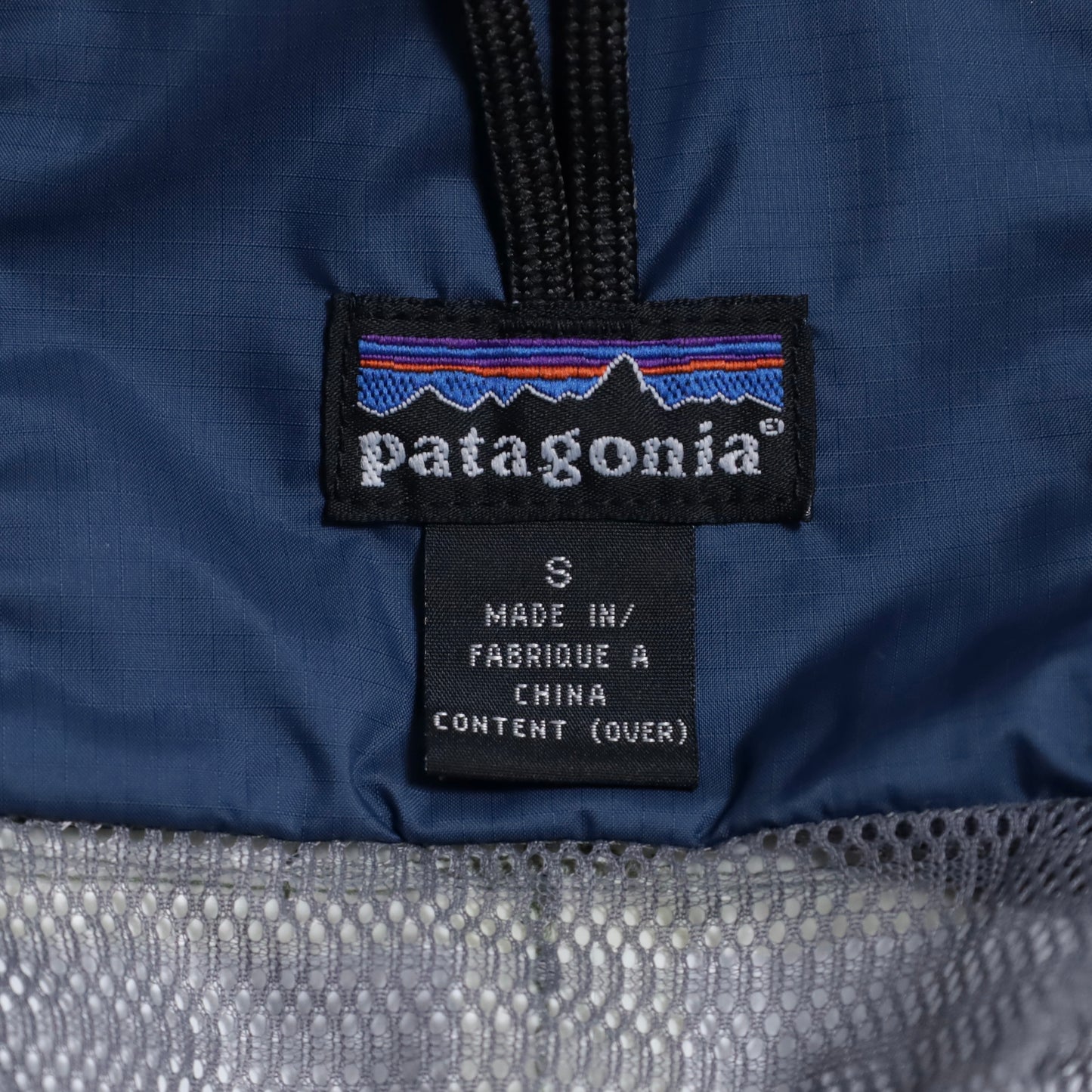 PATAGONIA DEEP WADING JACKET (SMALL/MINT CONDITION)