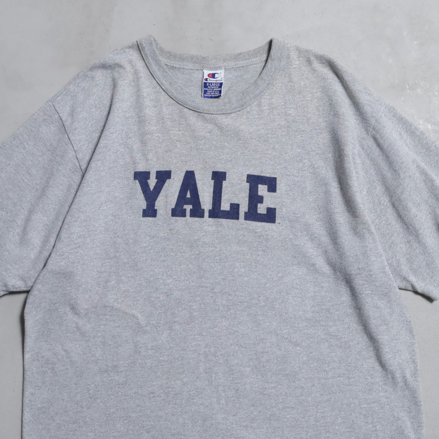 CHAMPION YALE T-SHIRT (XLARGE/GOOD CONDITION)