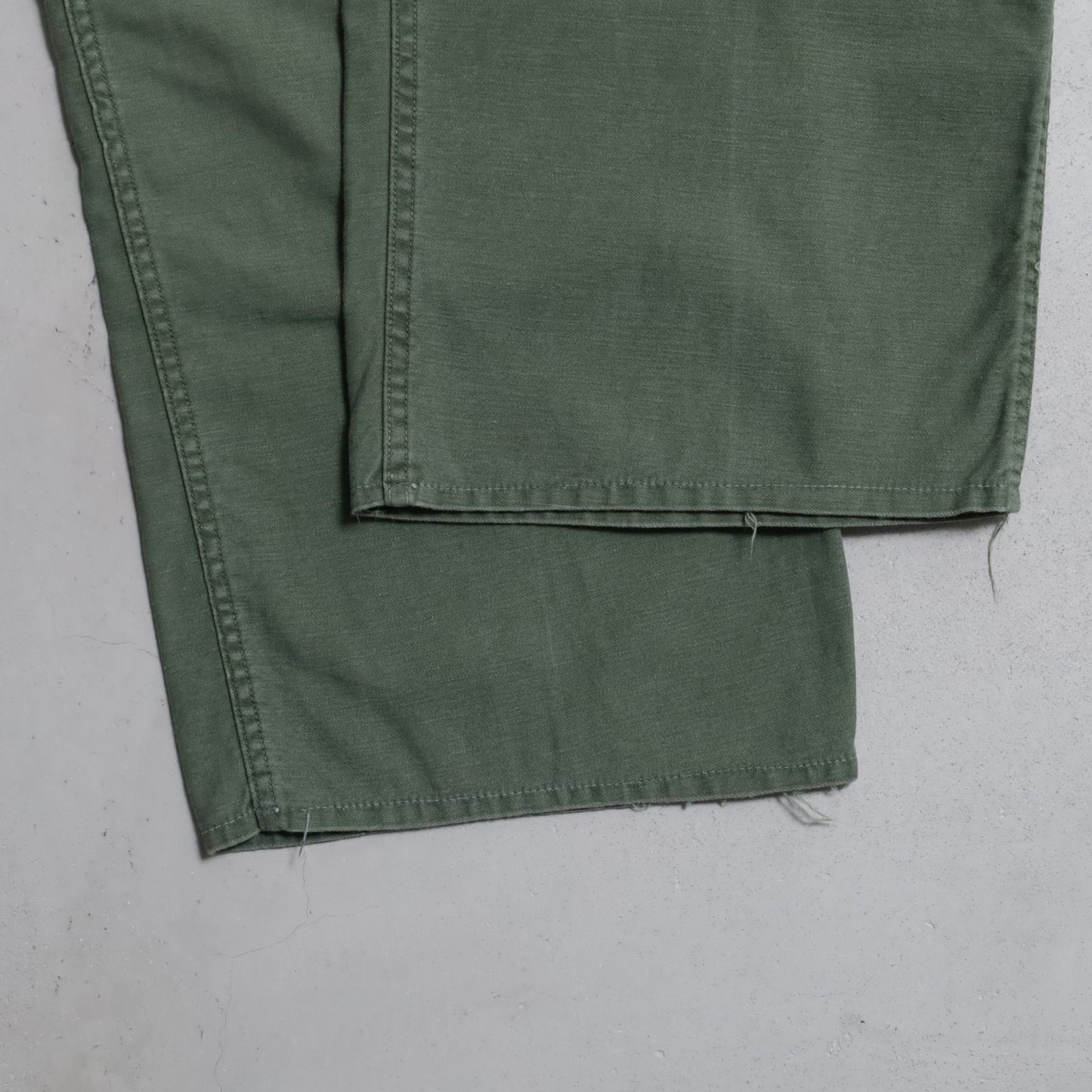 U.S.NAVY UTILITY TROUSERS (GOOD CONDITION)
