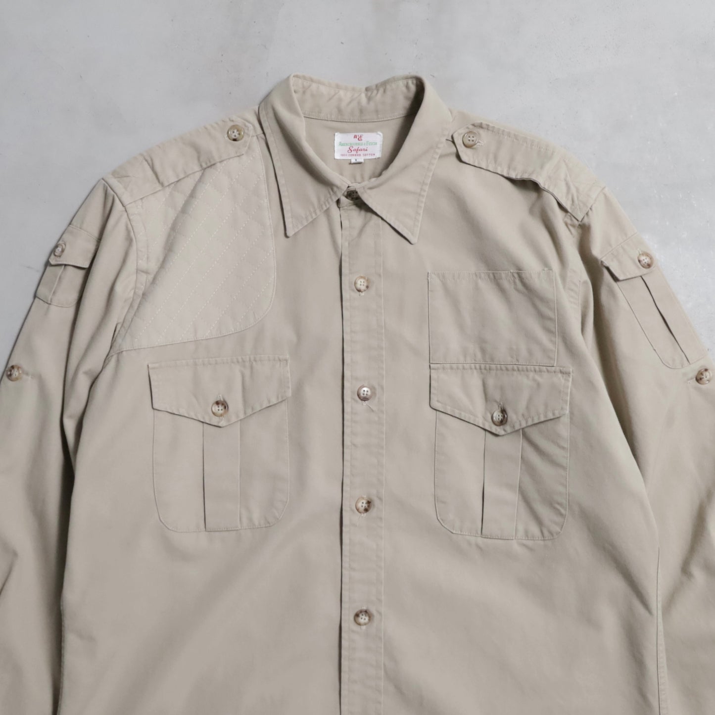 ABERCROMBIE&FITCH SAFARI JACKE WITH GUN FLAP (LARGE/GOOD CONDITION)