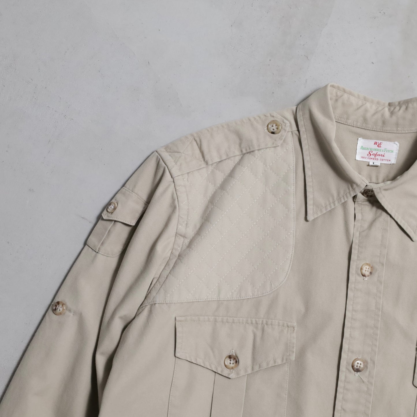 ABERCROMBIE&FITCH SAFARI JACKE WITH GUN FLAP (LARGE/GOOD CONDITION)