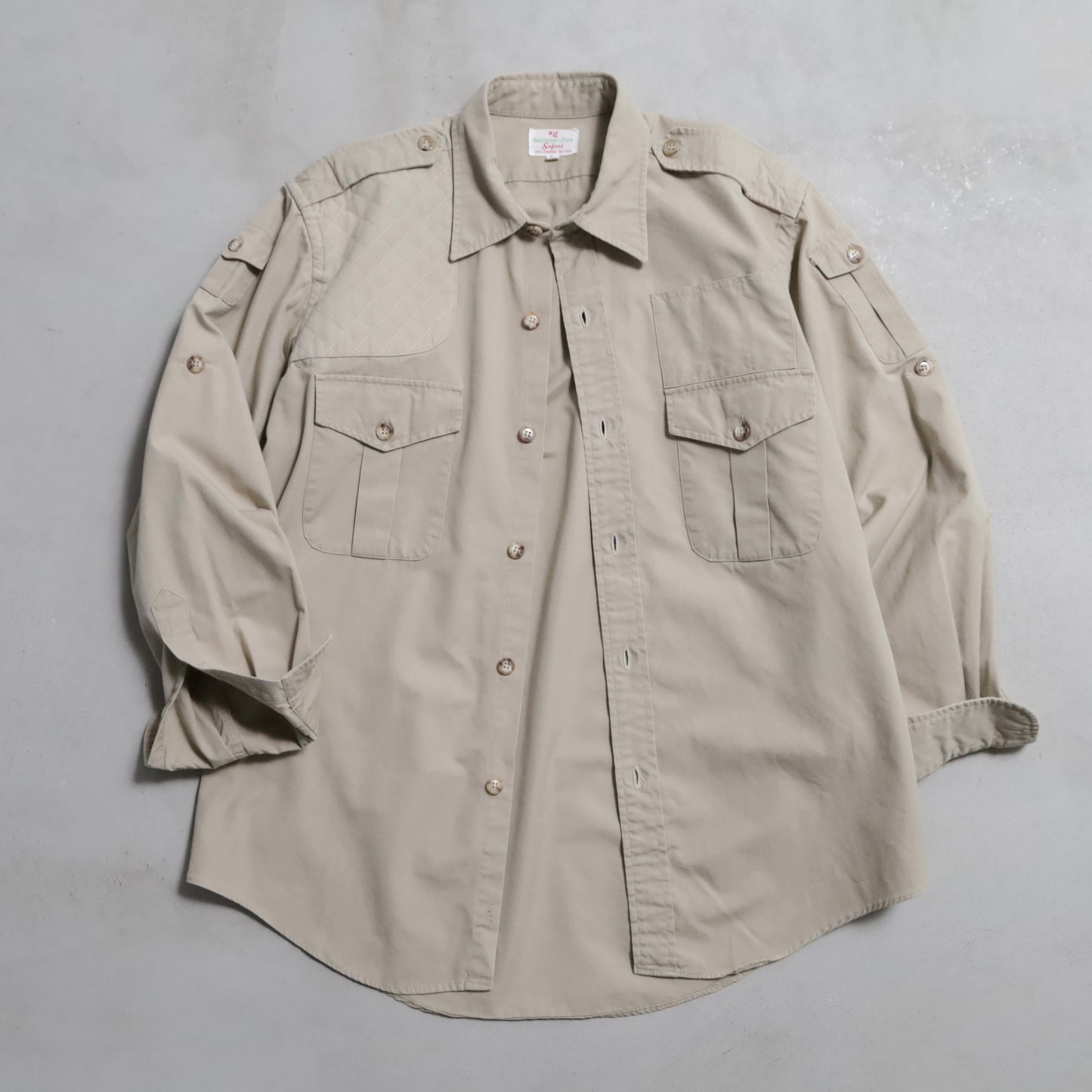 ABERCROMBIE&FITCH SAFARI JACKE WITH GUN FLAP (LARGE/GOOD CONDITION)