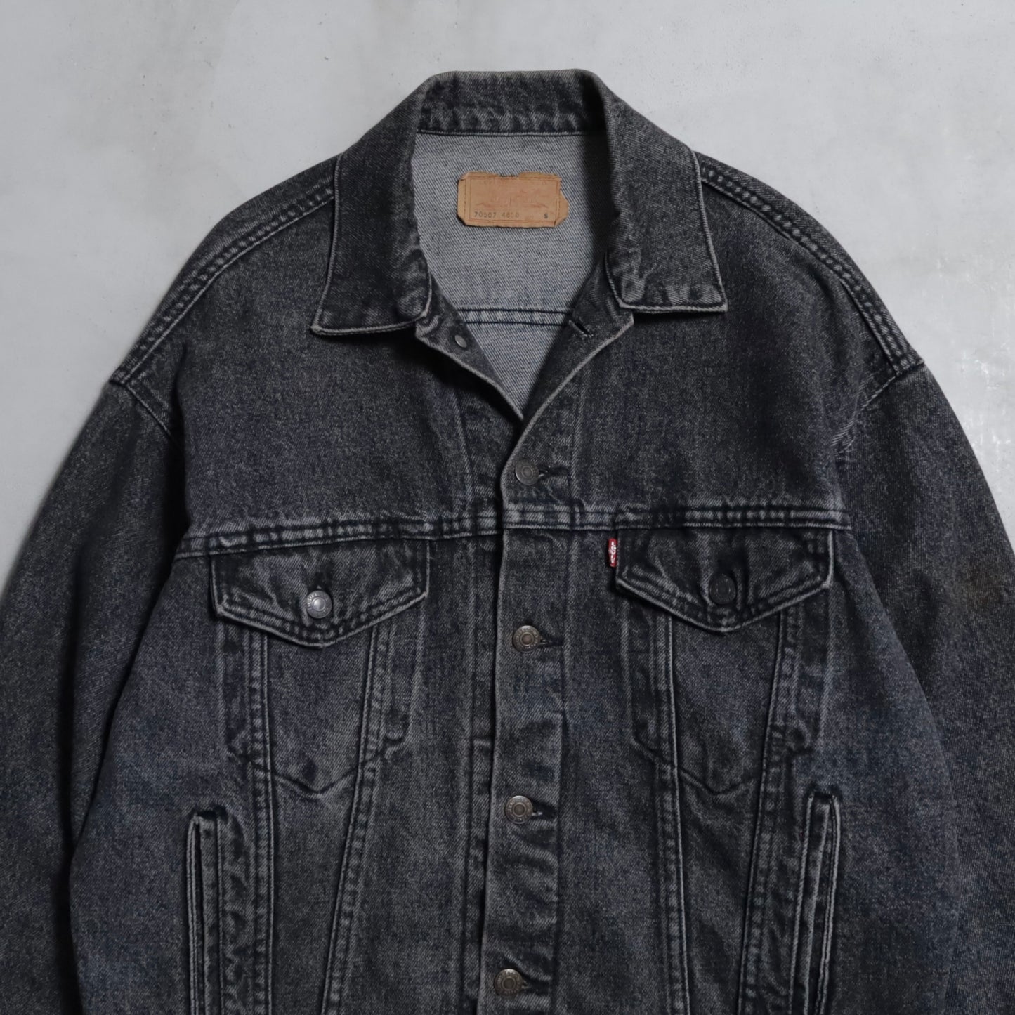 LEVI'S 70507-4858 YARN-DYED BLACK DENIM JACKET (SMALL/GOOD CONDITION)