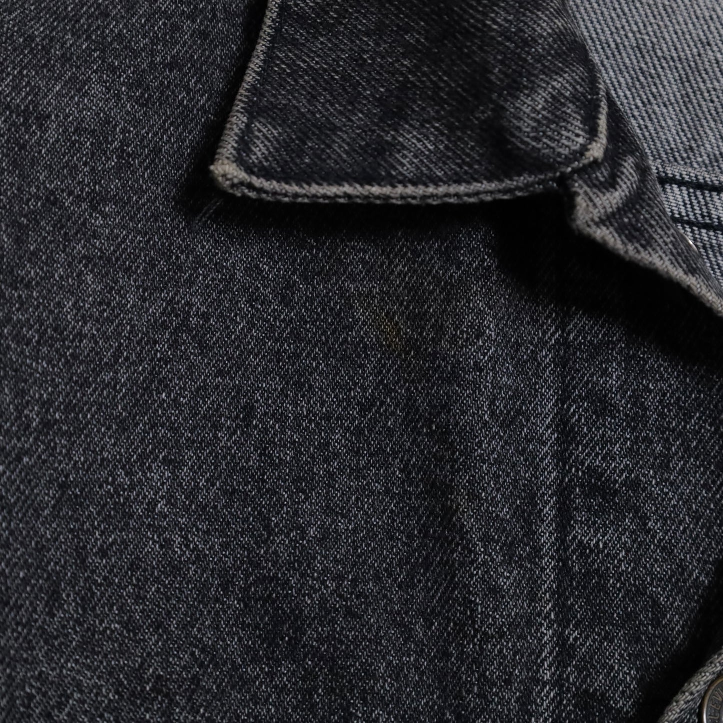 LEVI'S 70507-4858 YARN-DYED BLACK DENIM JACKET (SMALL/GOOD CONDITION)