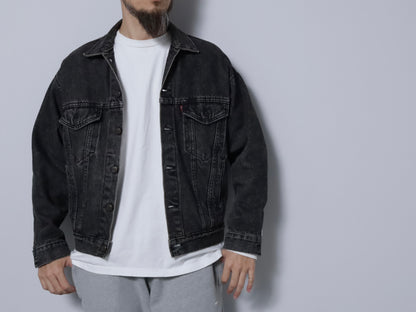 LEVI'S 70507-4858 YARN-DYED BLACK DENIM JACKET (SMALL/GOOD CONDITION)