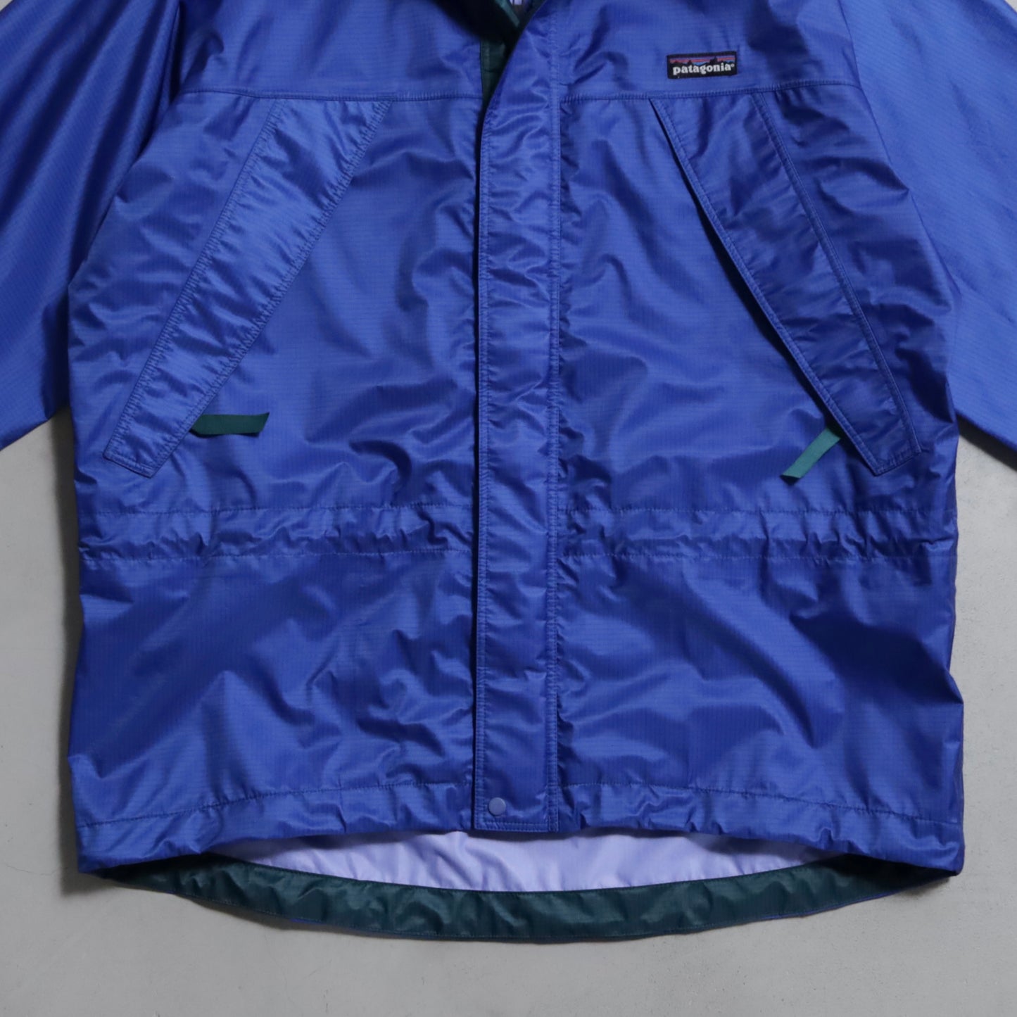 PATAGONIA SUPER PLUMA JACKET (MEDIUM/MINT CONDITION)