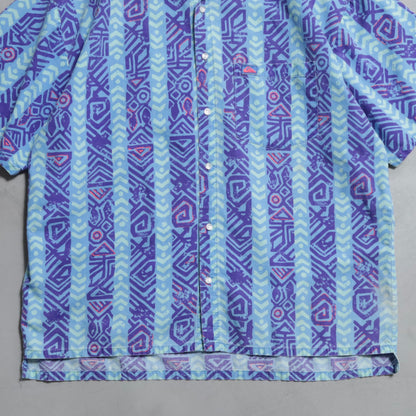QUIKSILVER ALL-OVER PATTERN S/S SHIRT (LARGE/GOOD CONDITION)