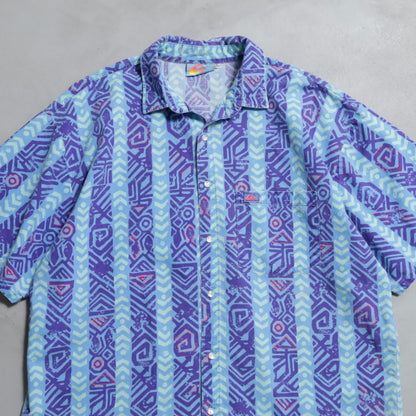 QUIKSILVER ALL-OVER PATTERN S/S SHIRT (LARGE/GOOD CONDITION)