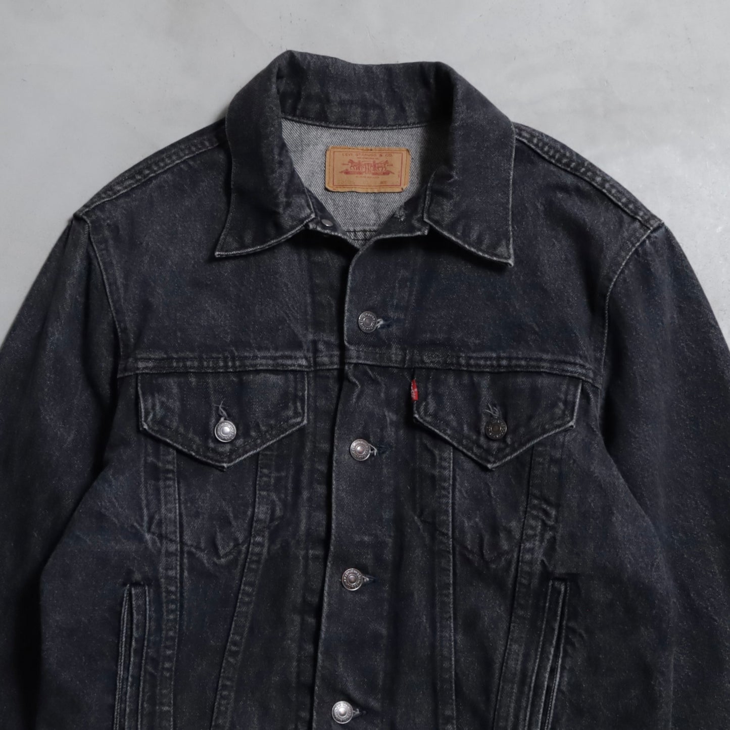 LEVI'S 70506-0259 BLACK DENIM JACKET (SIZE 40/GOOD CONDITION)