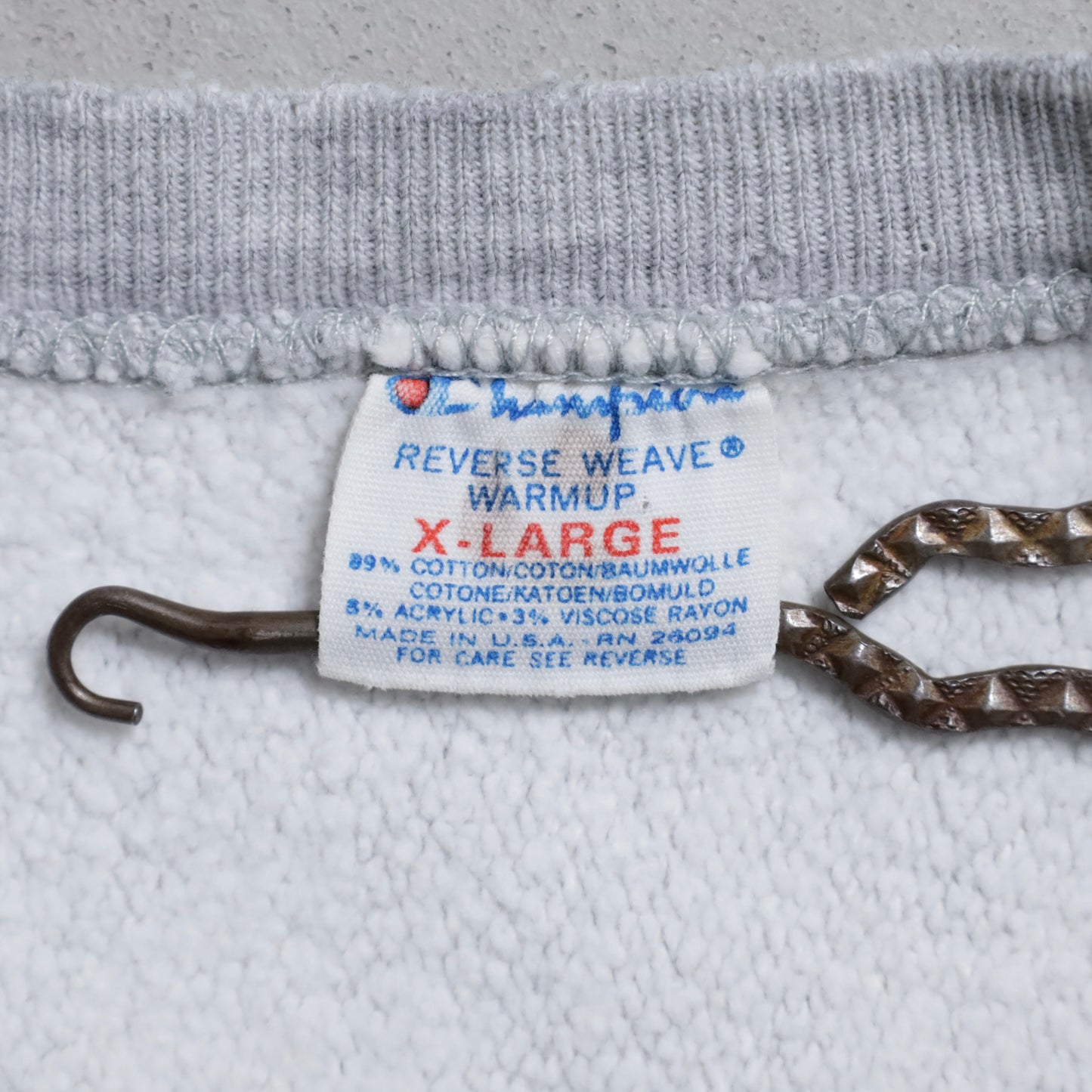 CHAMPION REVERSE WEAVE SWEAT SHIRT (XLARGE/GOOD CONDITION)