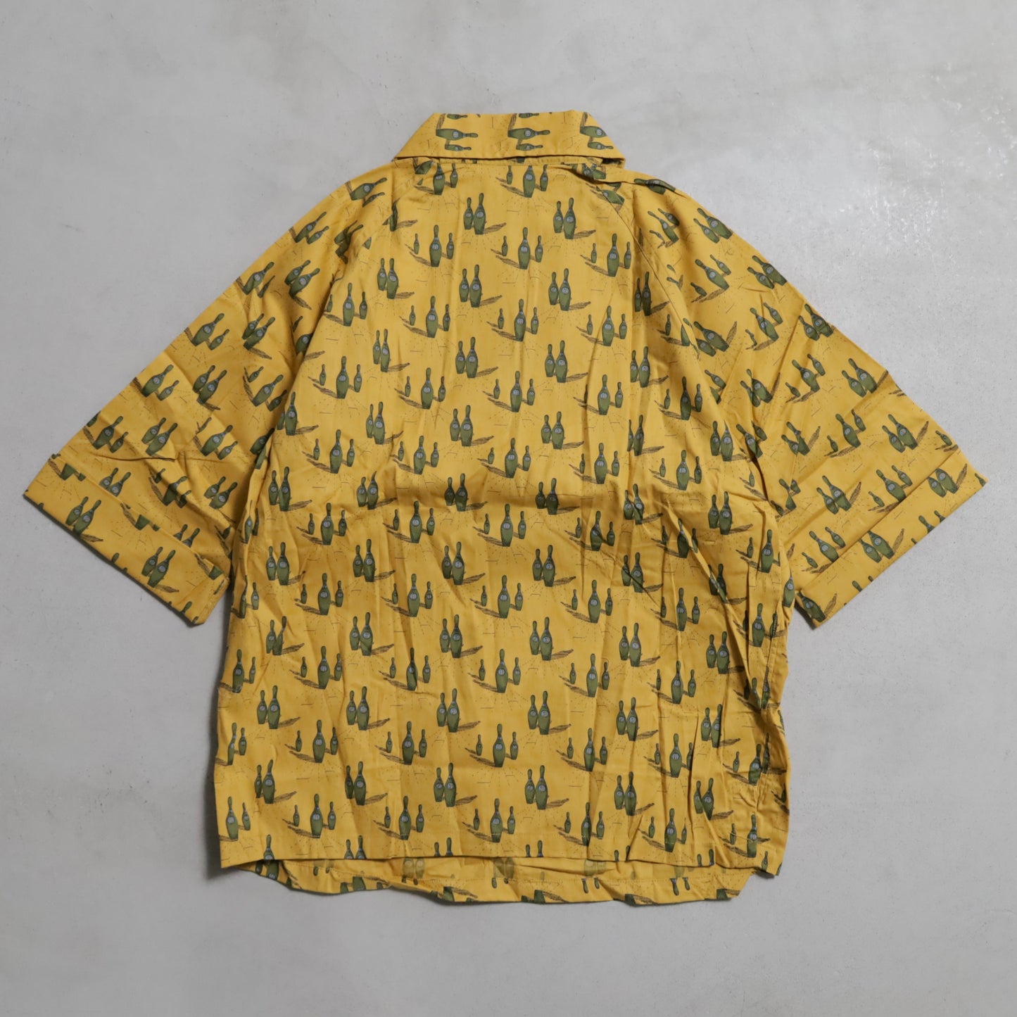 DEAD STOCK KERRYBROOKE BOWLING PATTERN S/S SHIRT (SIZE 18)