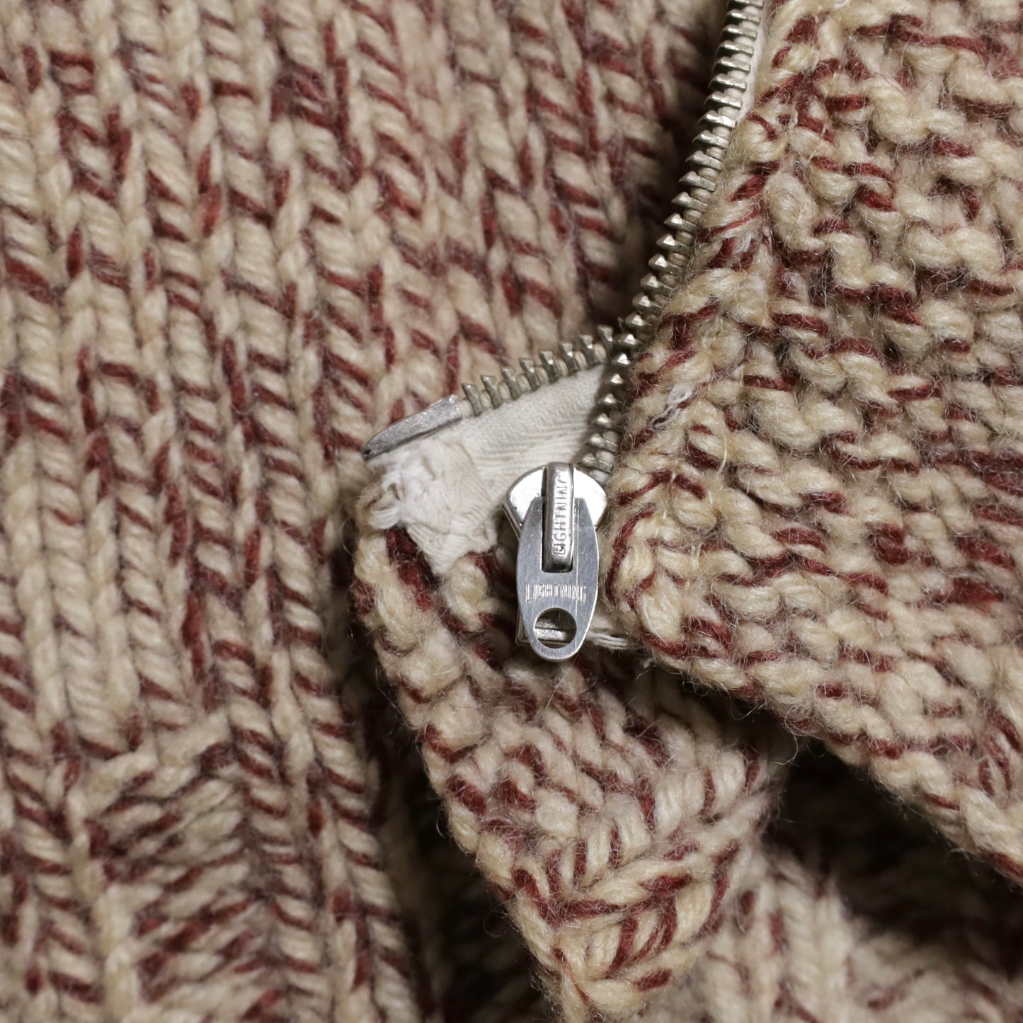 WOLF PATTERN COWICHAN SWEATER (MIX COLOR/BIG SIZE/GOOD CONDITION)