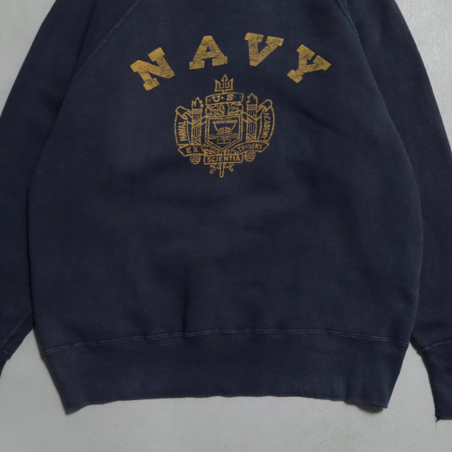NAVY U.S.NAVAL ACADEMY SWEAT SHIRT (SIZE42/GOOD CONDITION)