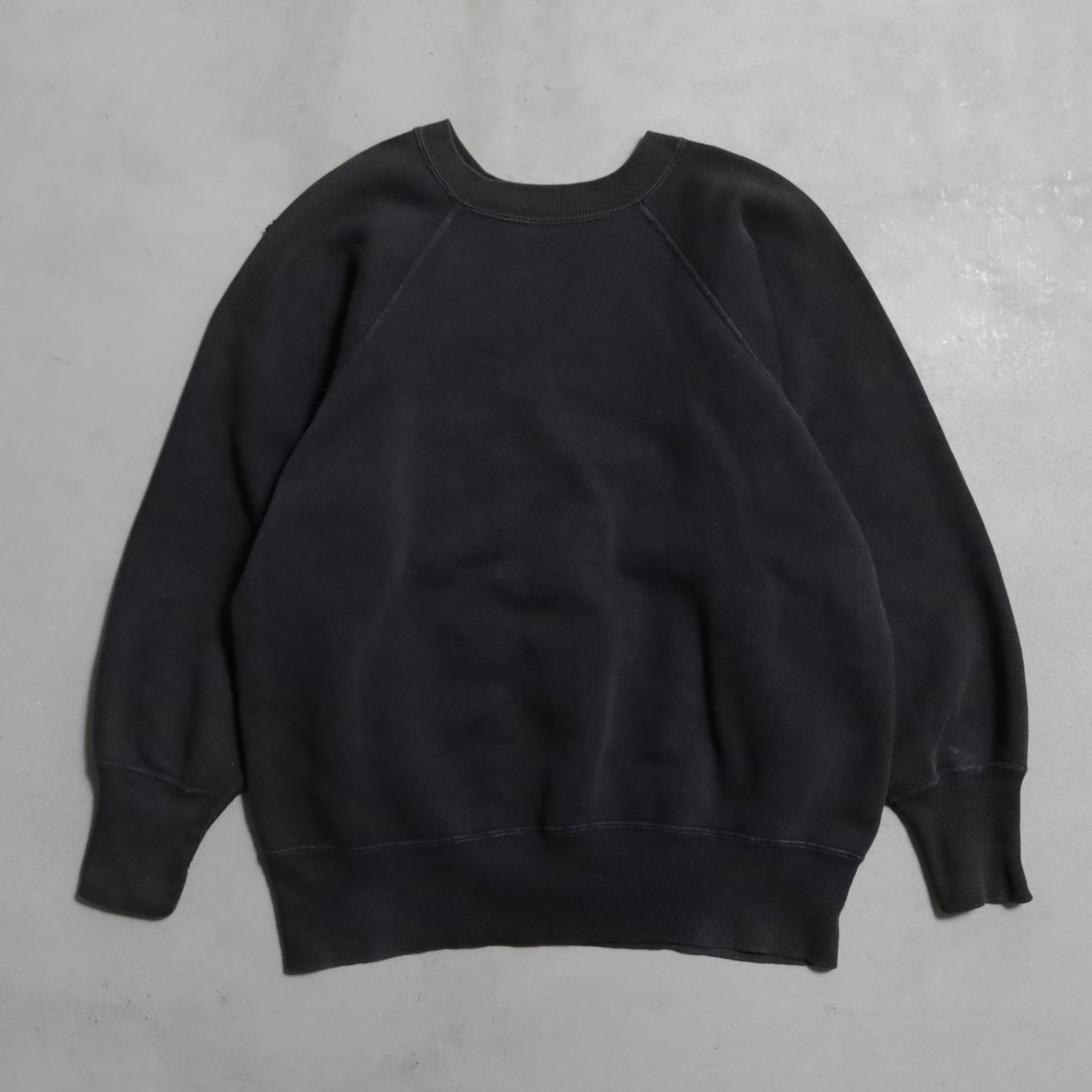 ANDREWS UNIVERSITY FLOCKY SWEAT SHIRT (BLACK/BIG SIZE/GOOD CONDITION)