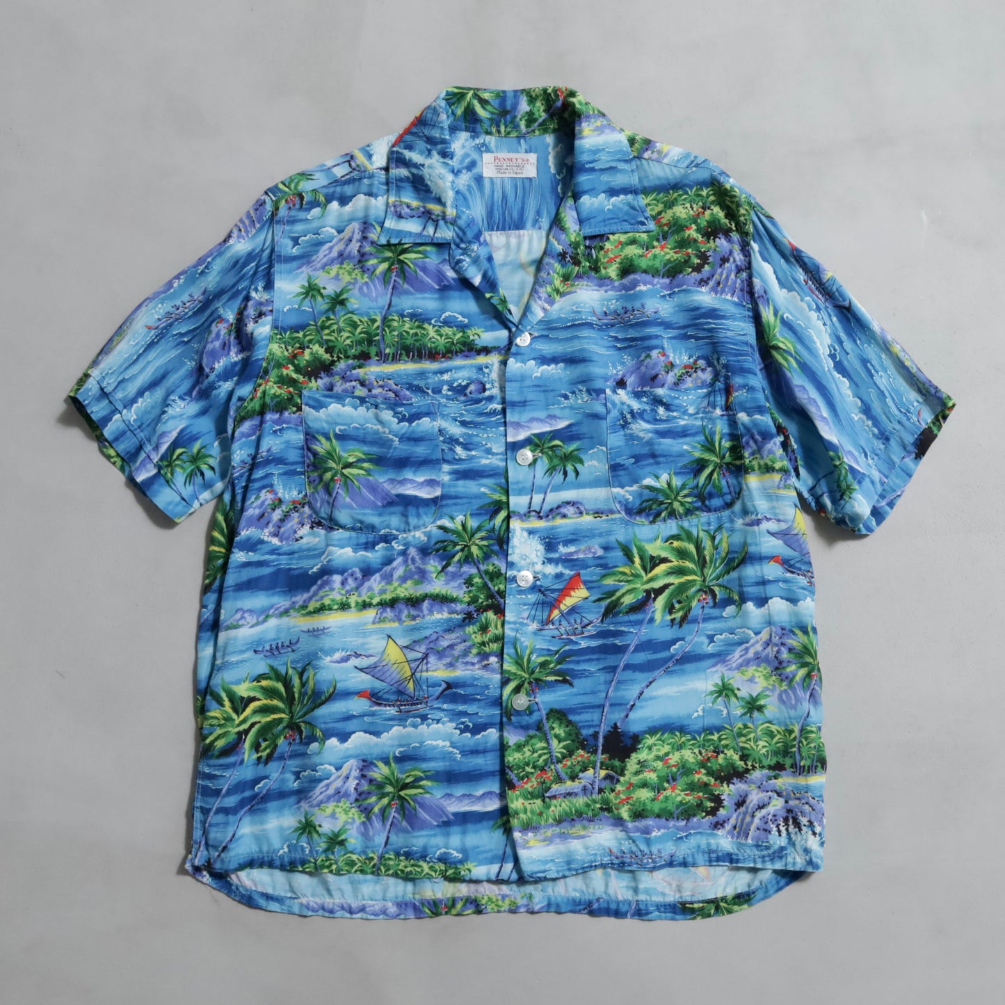 PENNEY'S RAYON HAWAIIAN SHIRT (MEDIUM/GOOD CONDITION)