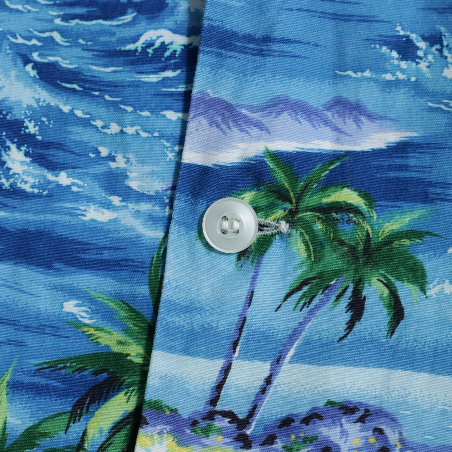 PENNEY'S RAYON HAWAIIAN SHIRT (MEDIUM/GOOD CONDITION)