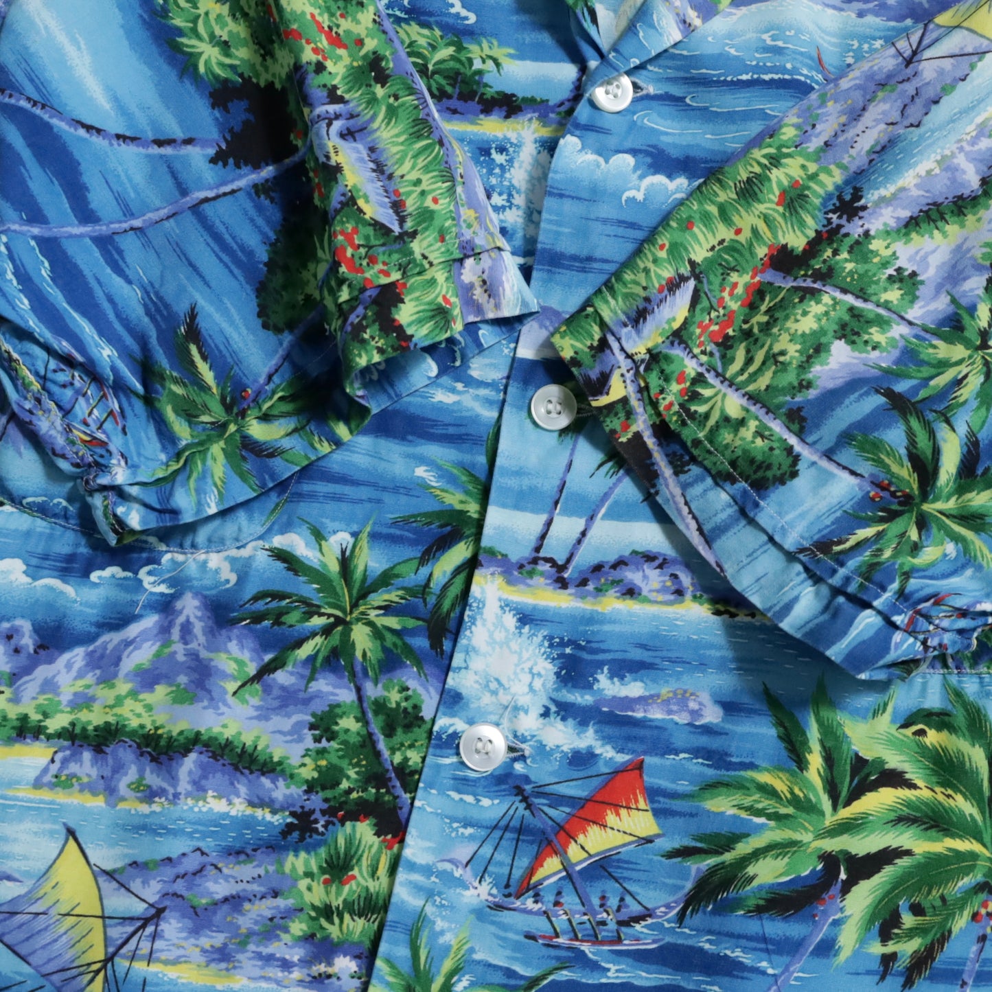 PENNEY'S RAYON HAWAIIAN SHIRT (MEDIUM/GOOD CONDITION)