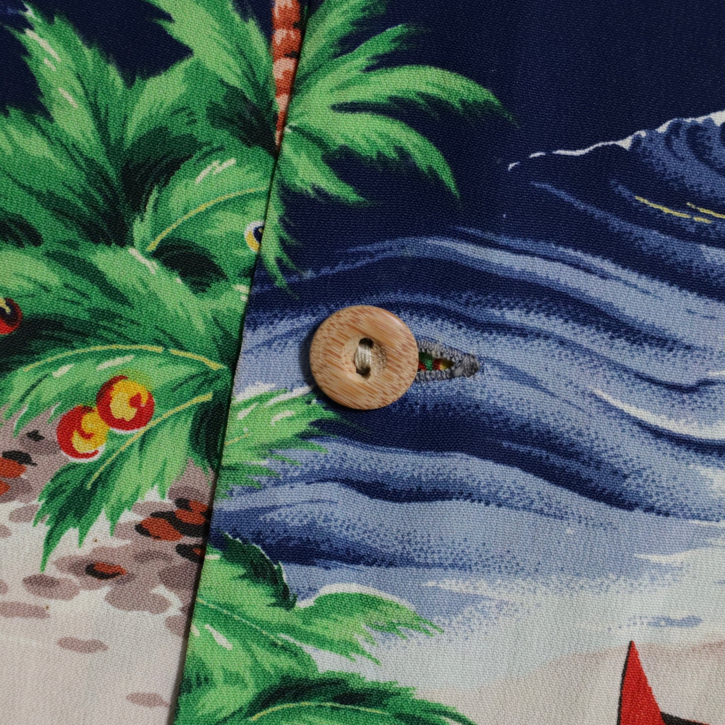 HALE HAWAII HAWAIIAN SHIRT (XLARGE/GOOD CONDITION)