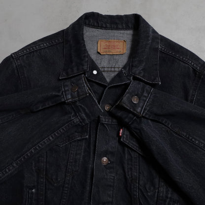 LEVI'S 70506-0259 BLACK DENIM JACKET (SIZE 42R/GOOD CONDITION)