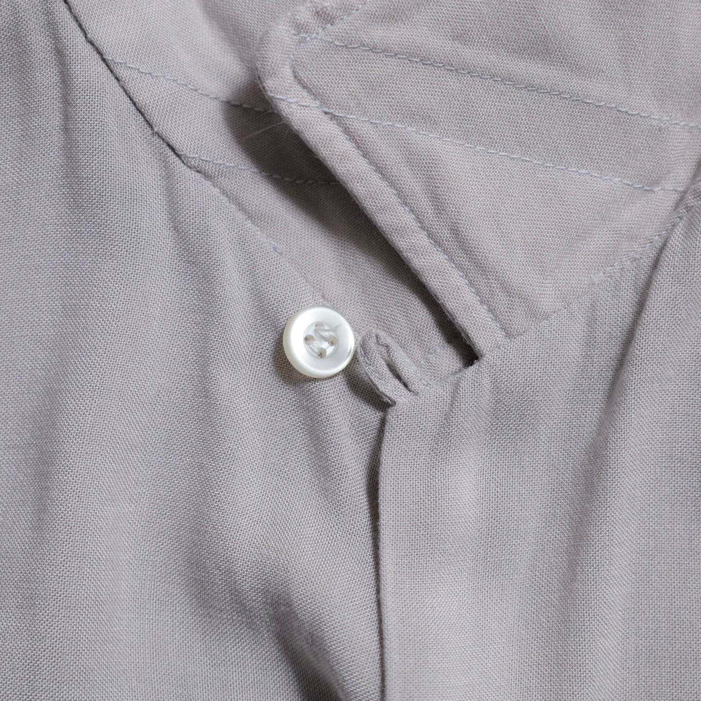 CAVALIER CASUALS ATOMIC PATTERN RAYON SHIRT (LARGE/GOOD CONDITION)