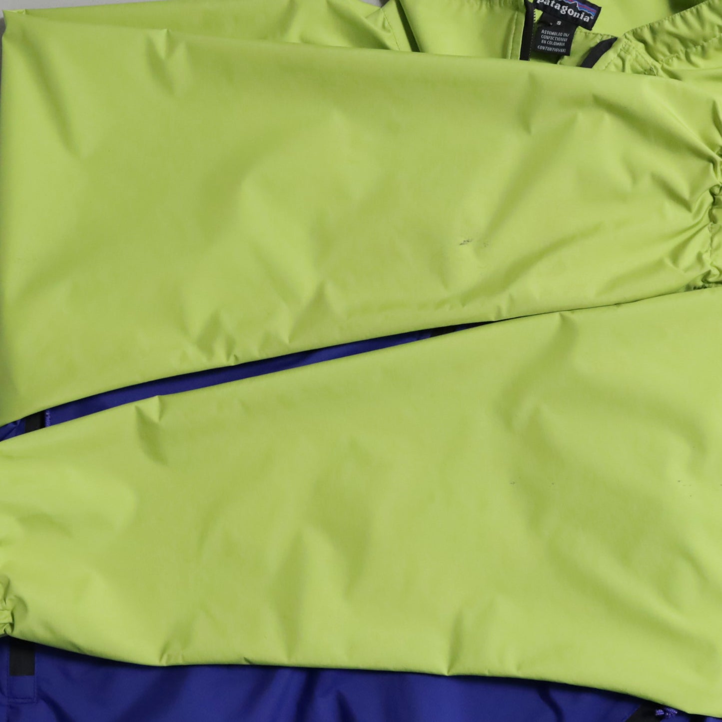 PATAGONIA ESSENTIAL PULLOVER JACKET (SMALL/GOOD CONDITION)