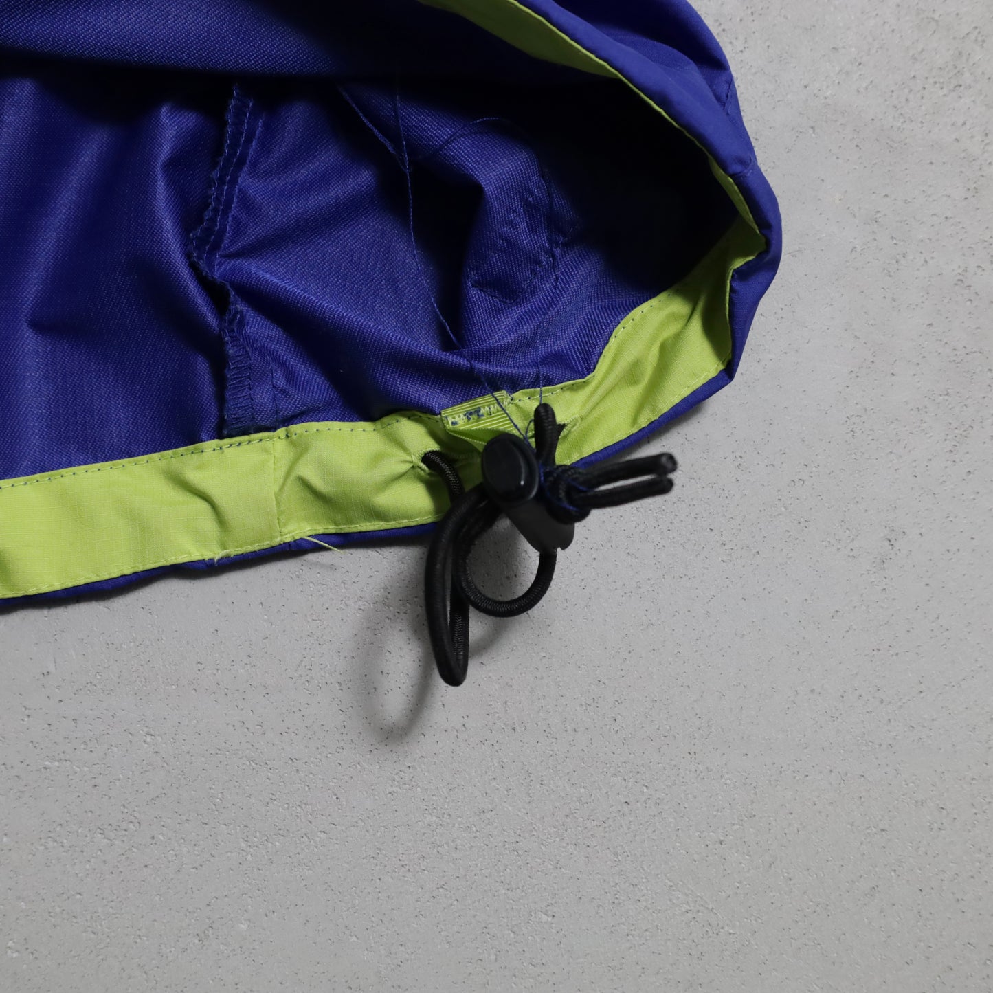 PATAGONIA ESSENTIAL PULLOVER JACKET (SMALL/GOOD CONDITION)