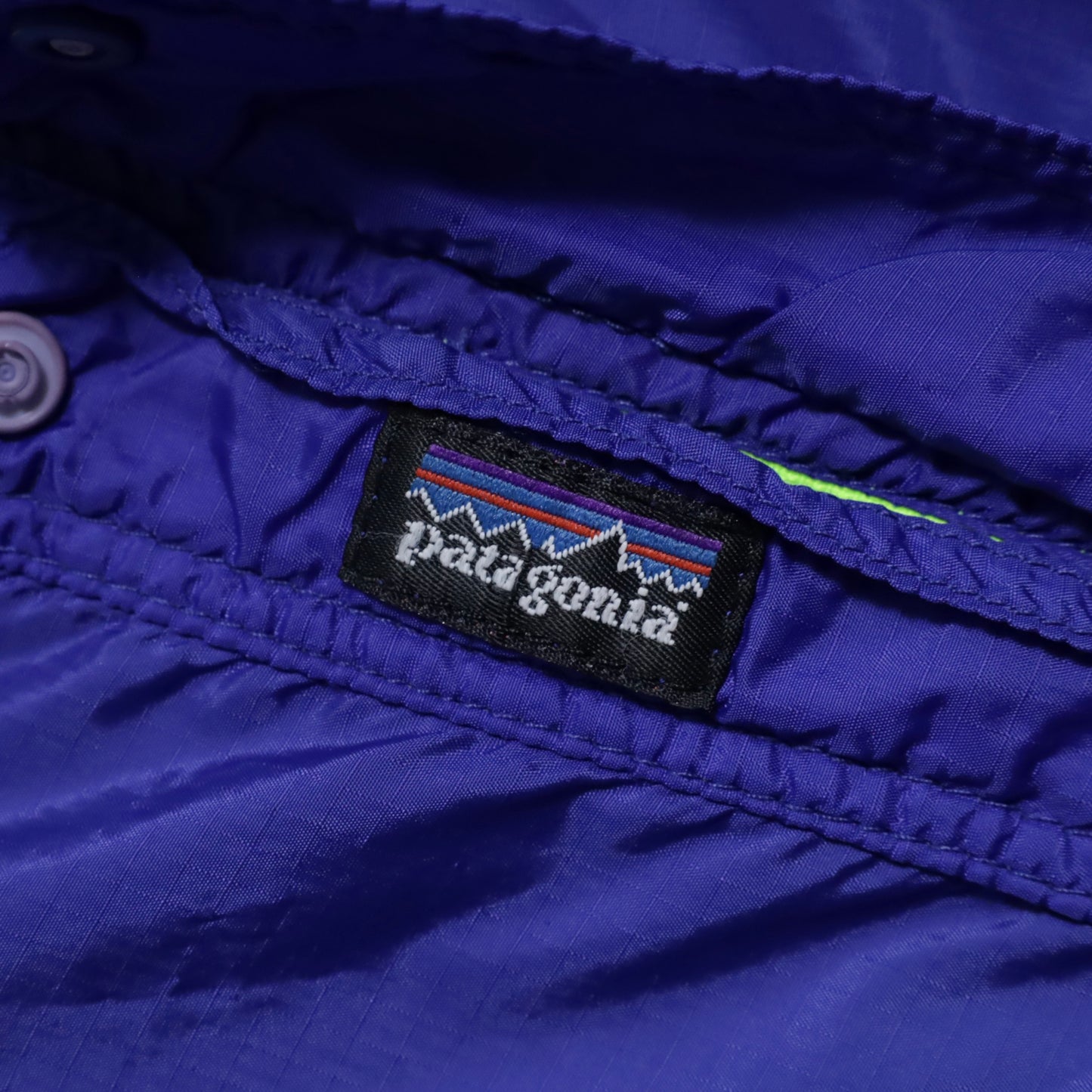 PATAGONIA NYLON REVERSIBLE PULLOVER JACKET (LARGE/GOOD CONDITION)
