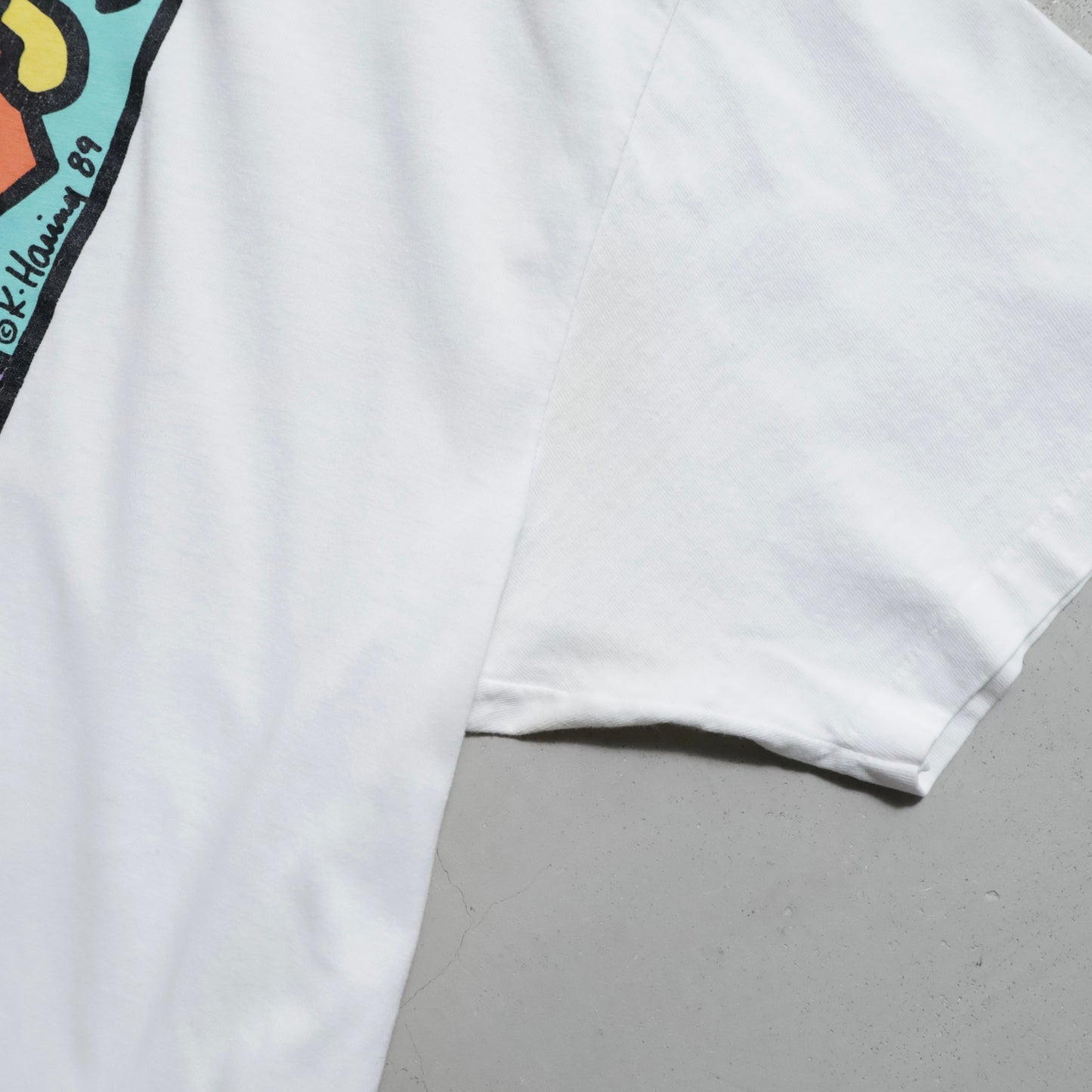 KEITH HARING "BEST BUDDIES" ART T-SHIRT (XLARGE/GOOD CONDITION)