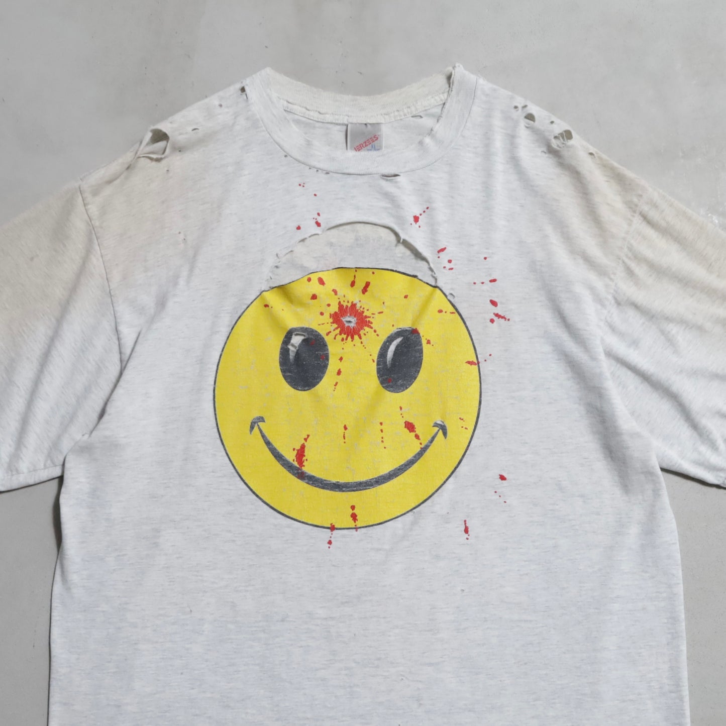 GUN SHOT SMILE FACE T-SHIRT (XLARGE/GOOD DAMAGE)