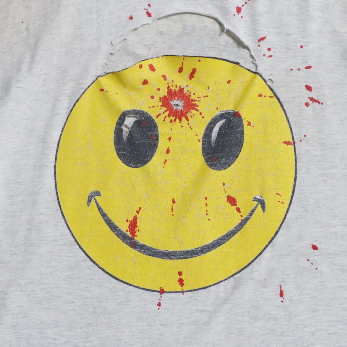 GUN SHOT SMILE FACE T-SHIRT (XLARGE/GOOD DAMAGE)