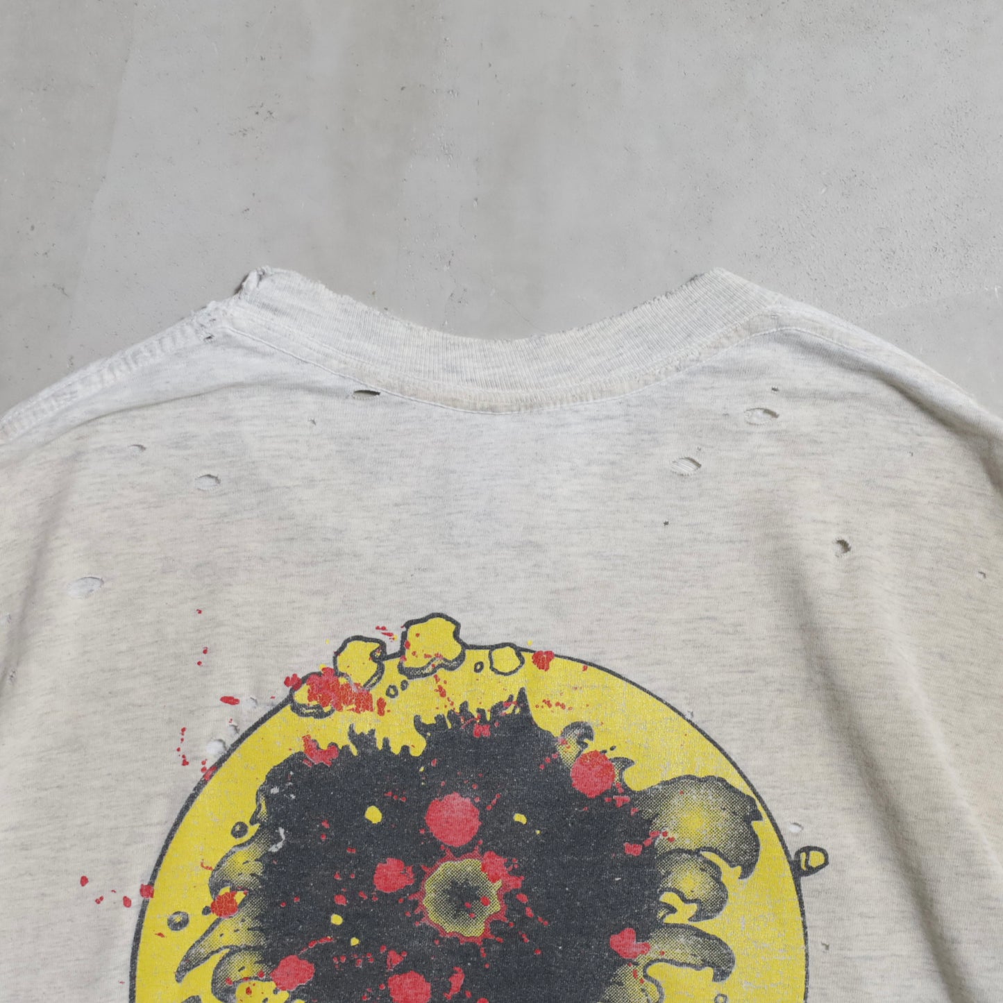 GUN SHOT SMILE FACE T-SHIRT (XLARGE/GOOD DAMAGE)