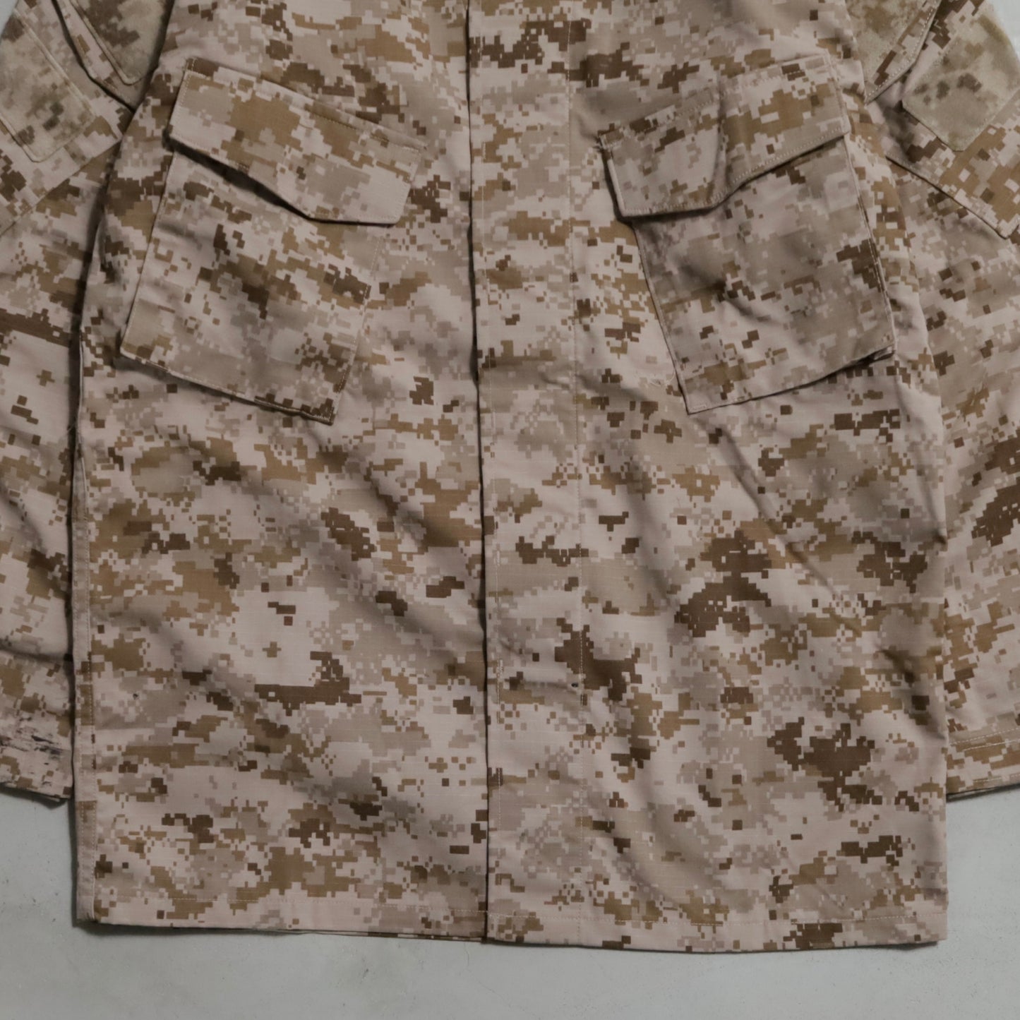 DEAD STOCK PATAGONIA MARS LEVEL 9 TEMPERATE BLOUSE (MEDIUM/REGULAR)