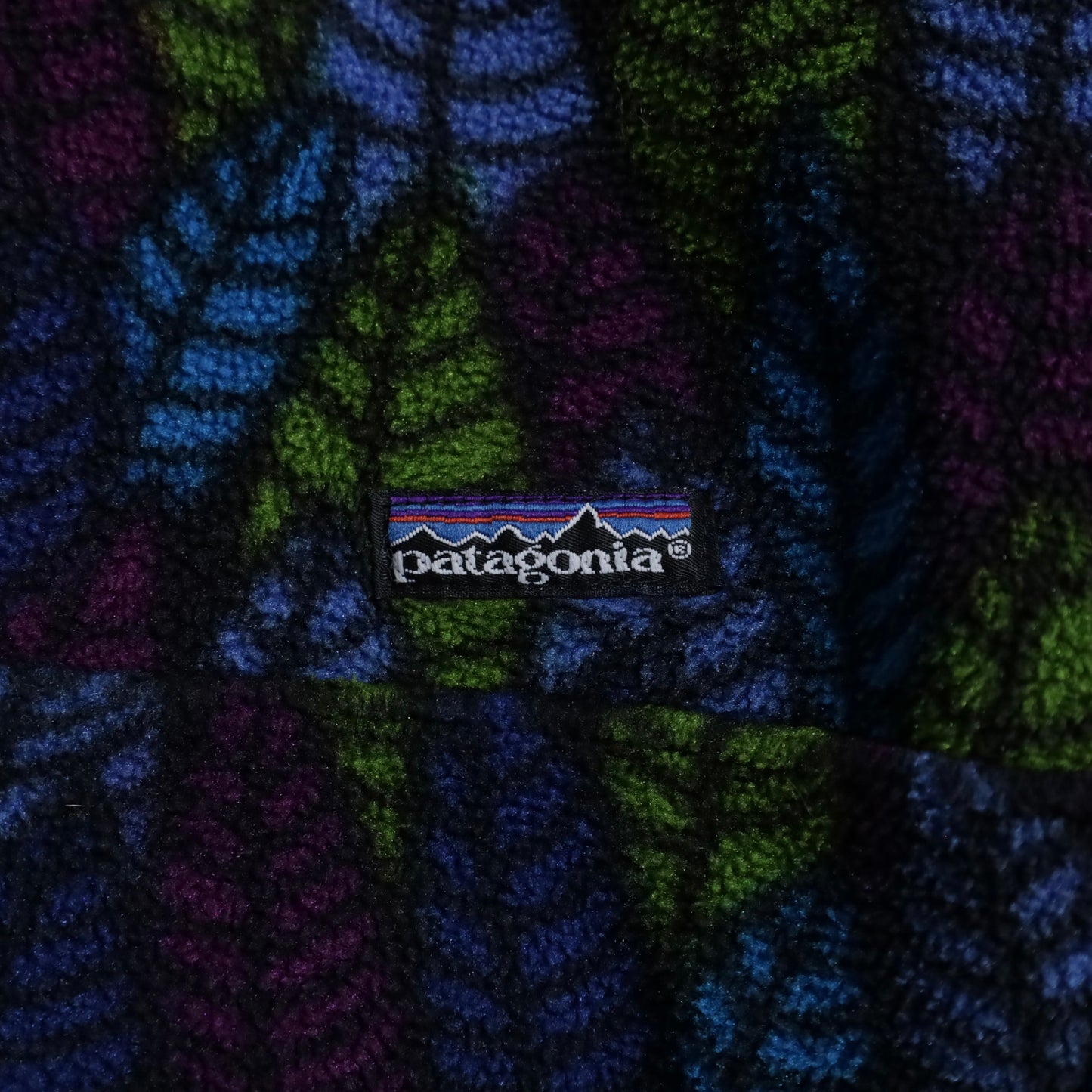 PATAGONIA LEAF PATTERN SNAP-T FLEECE JACKET (XLARGE/GOOD CONDITION)