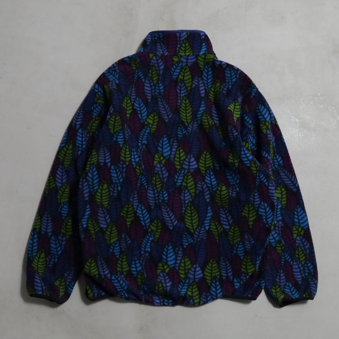 PATAGONIA LEAF PATTERN SNAP-T FLEECE JACKET (XLARGE/GOOD CONDITION)