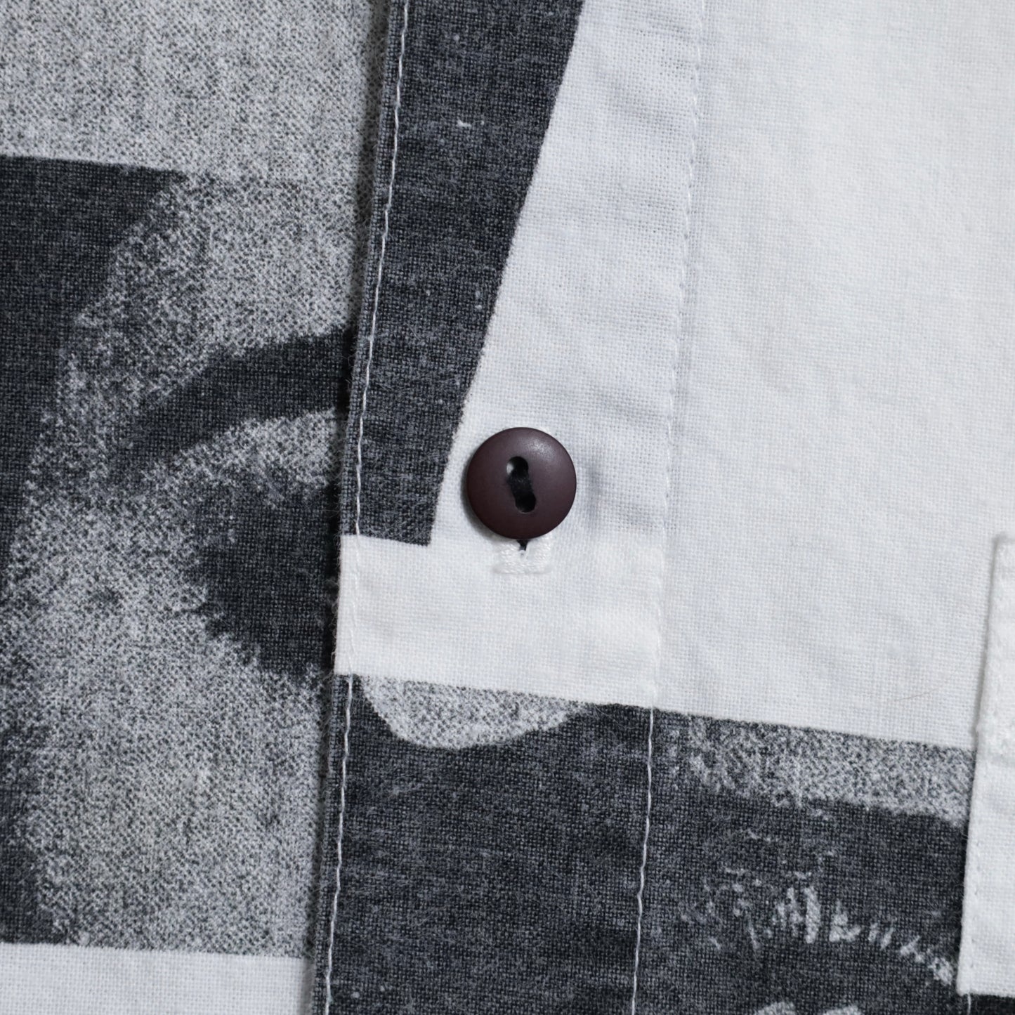 JIMMY'S ZOOM EYE COTTON S/S SHIRT (SMALL/GOOD CONDITION)