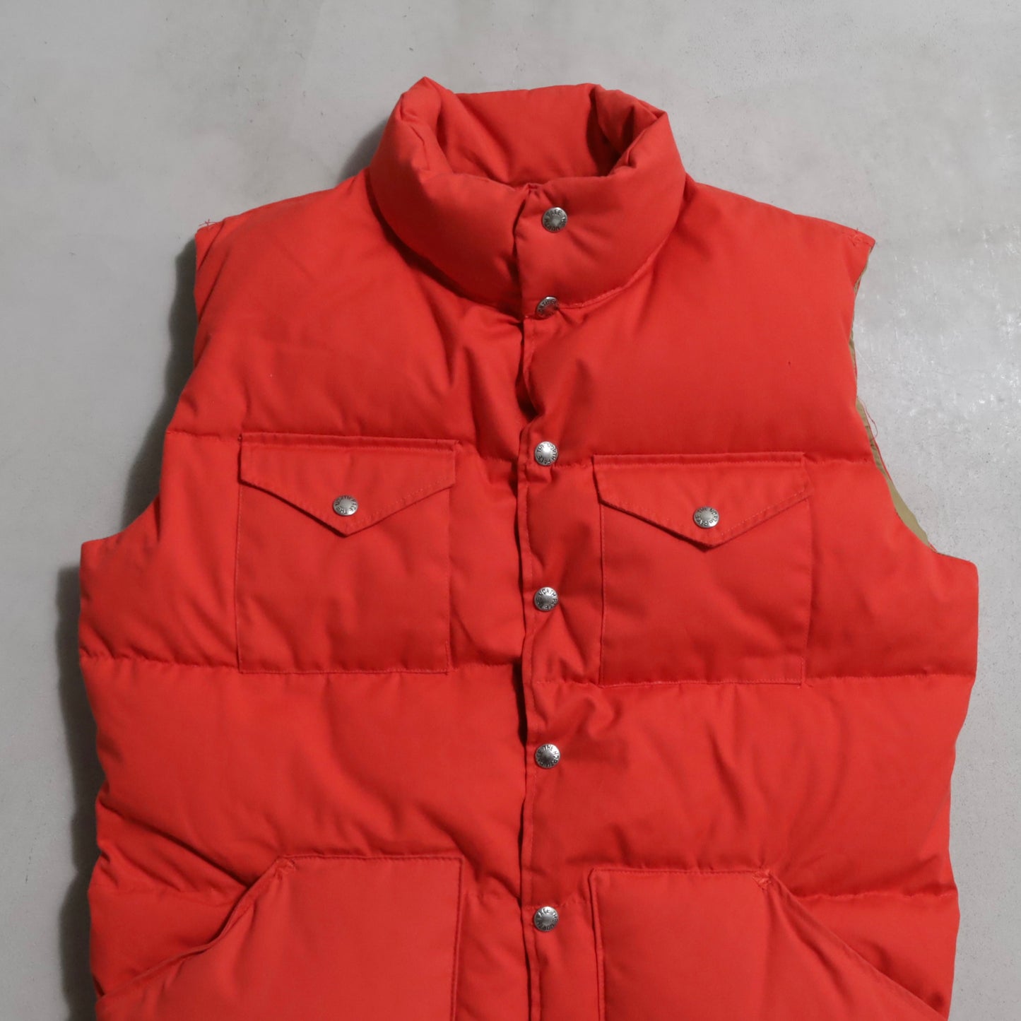 THE NORTH FACE DOWN VEST (MEDIUM/GOOD CONDITION)