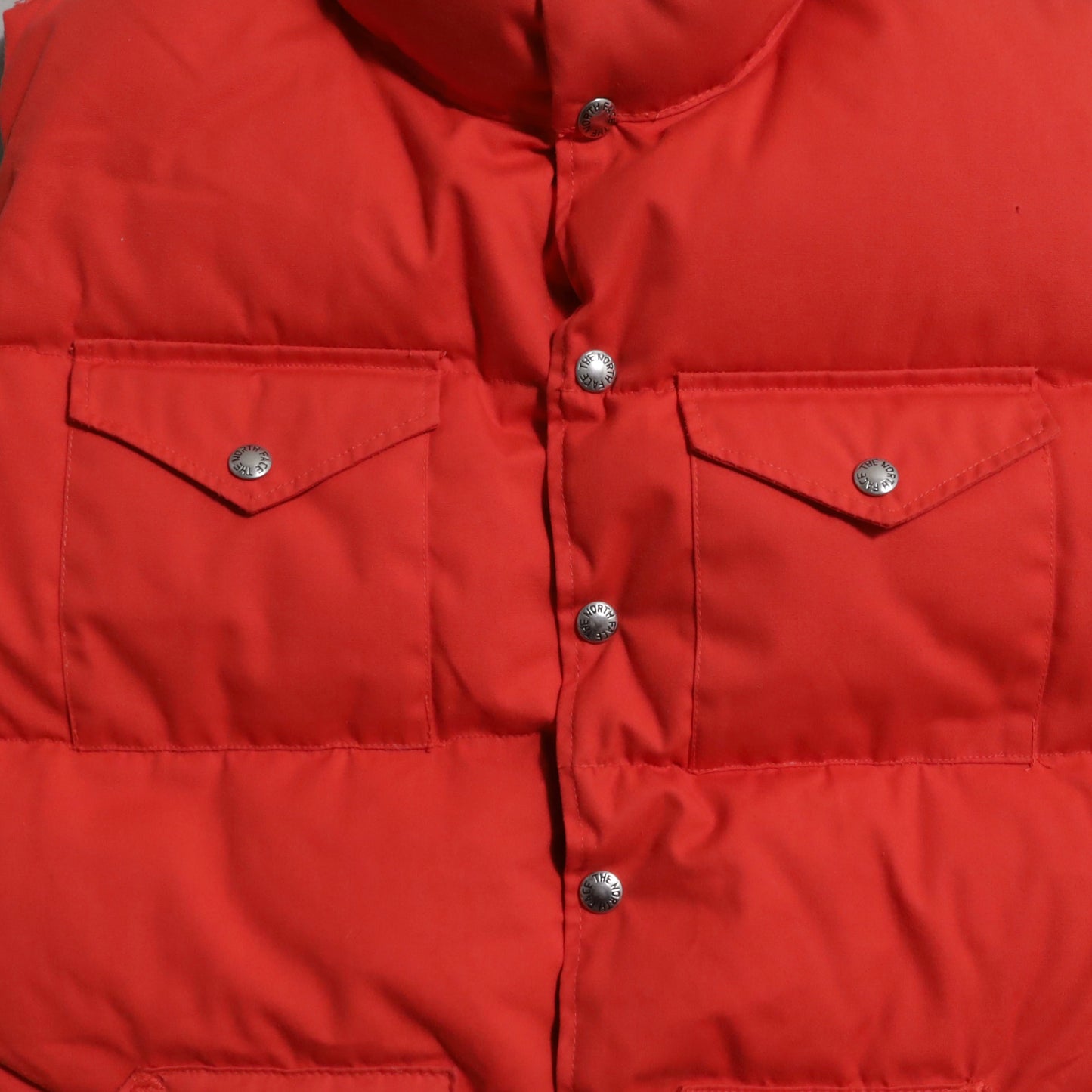 THE NORTH FACE DOWN VEST (MEDIUM/GOOD CONDITION)