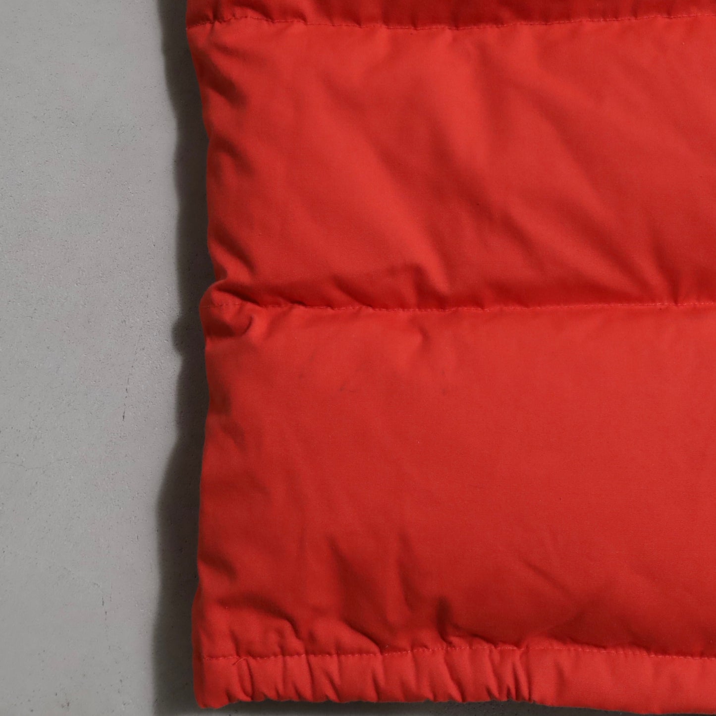THE NORTH FACE DOWN VEST (MEDIUM/GOOD CONDITION)
