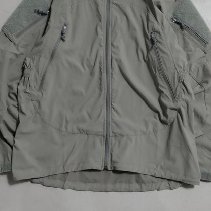PATAGONIA MARS LEVEL5 SLINGSHOT JACKET (MEDIUM REGULAR/GOOD CONDITION)