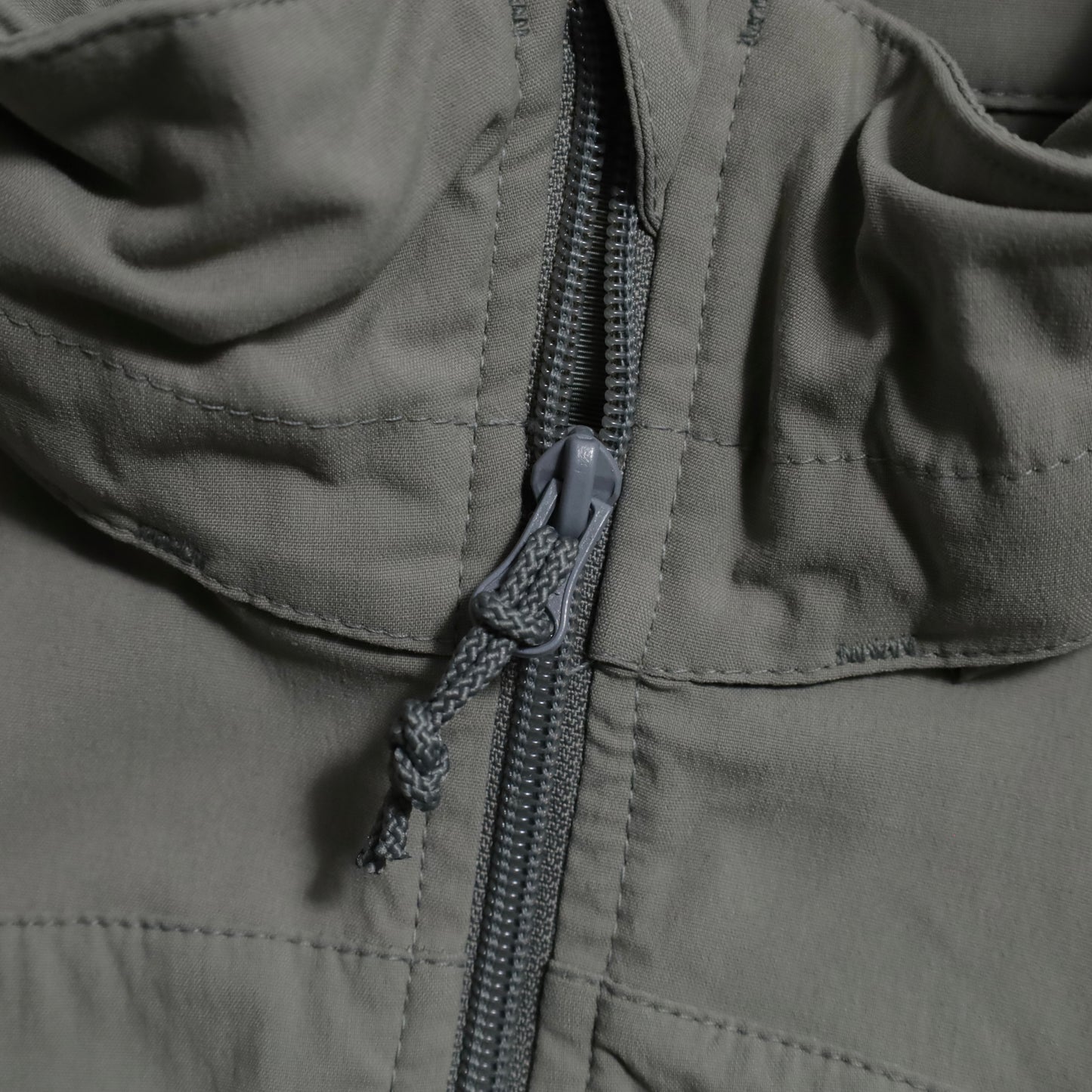 PATAGONIA MARS LEVEL5 SLINGSHOT JACKET (MEDIUM REGULAR/GOOD CONDITION)
