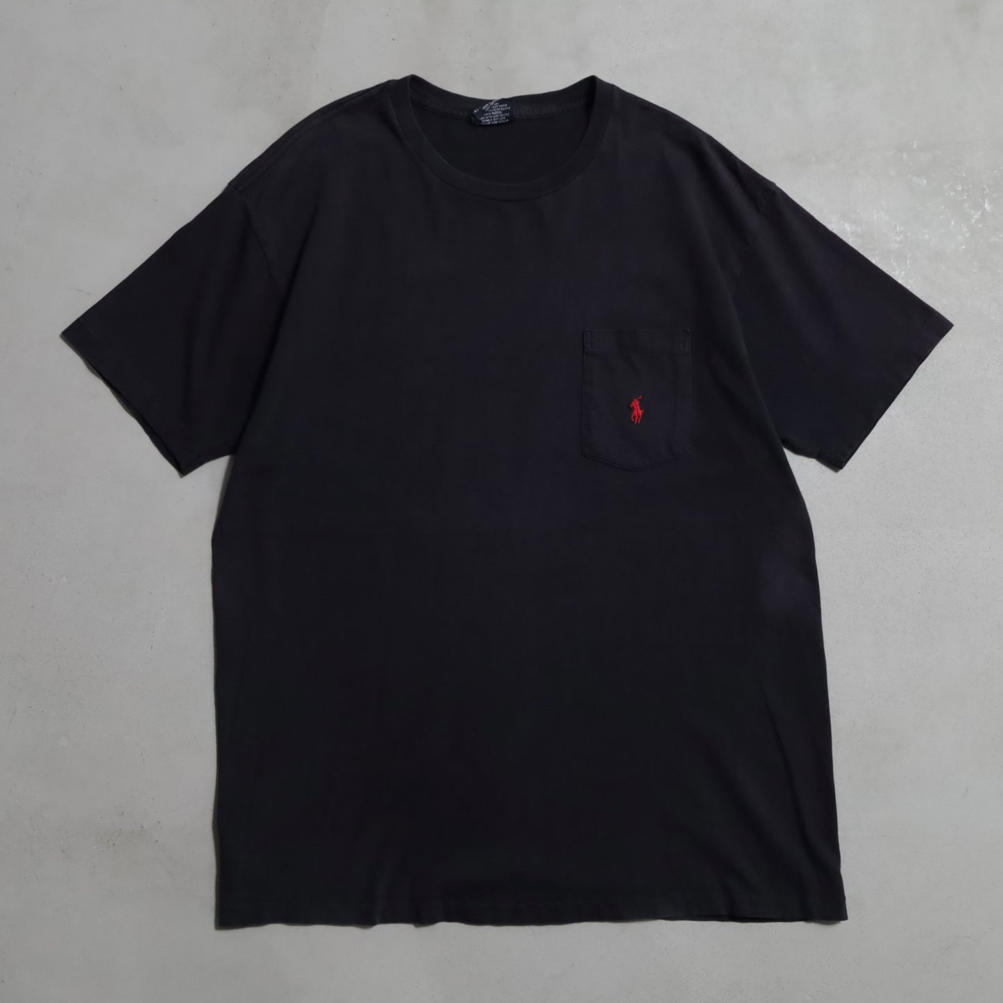 POLO BY RALPH LAUREN BLACK PLAIN T-SHIRT (ONE POCKET/MEDIUM/GOOD CONDITION)