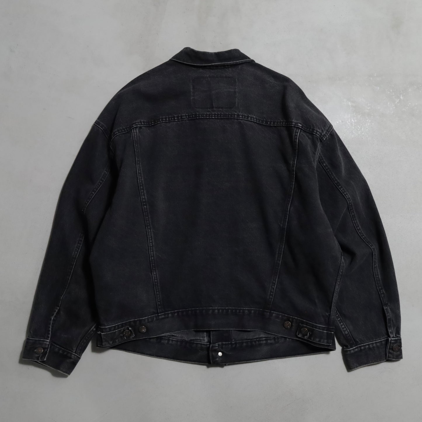LEVI'S 70598-4159 BLACK DENIM JACKET (XLARGE/GOOD CONDITION)