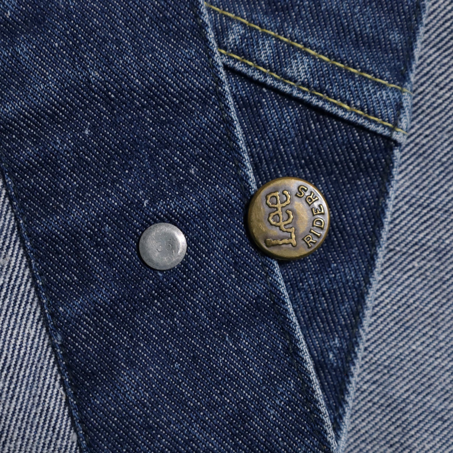LEE 101-J DENIM JACKET (SIZE 48R/GOOD CONDITION)